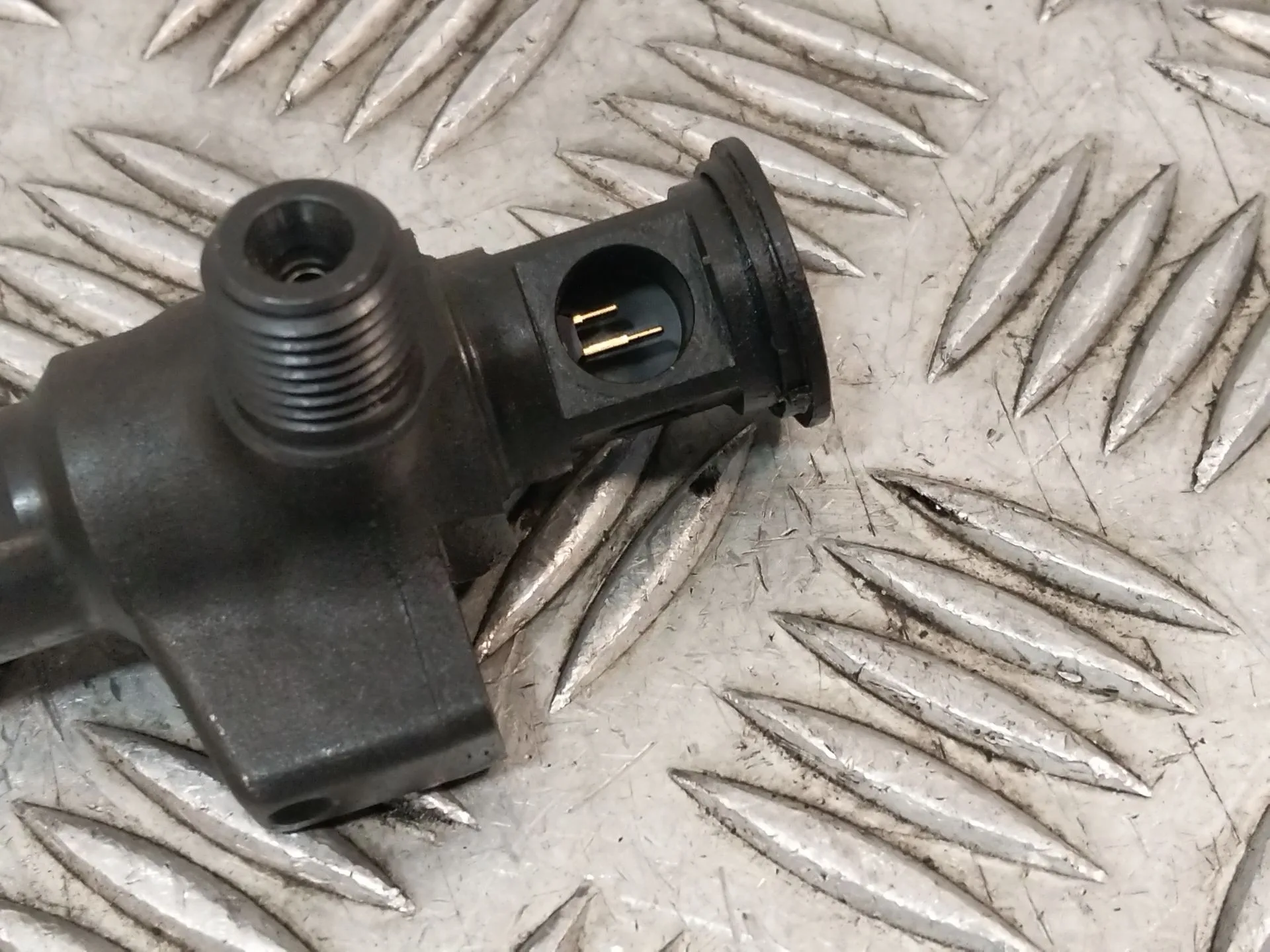 Inyector para Renault Scenic Iv (J9_)