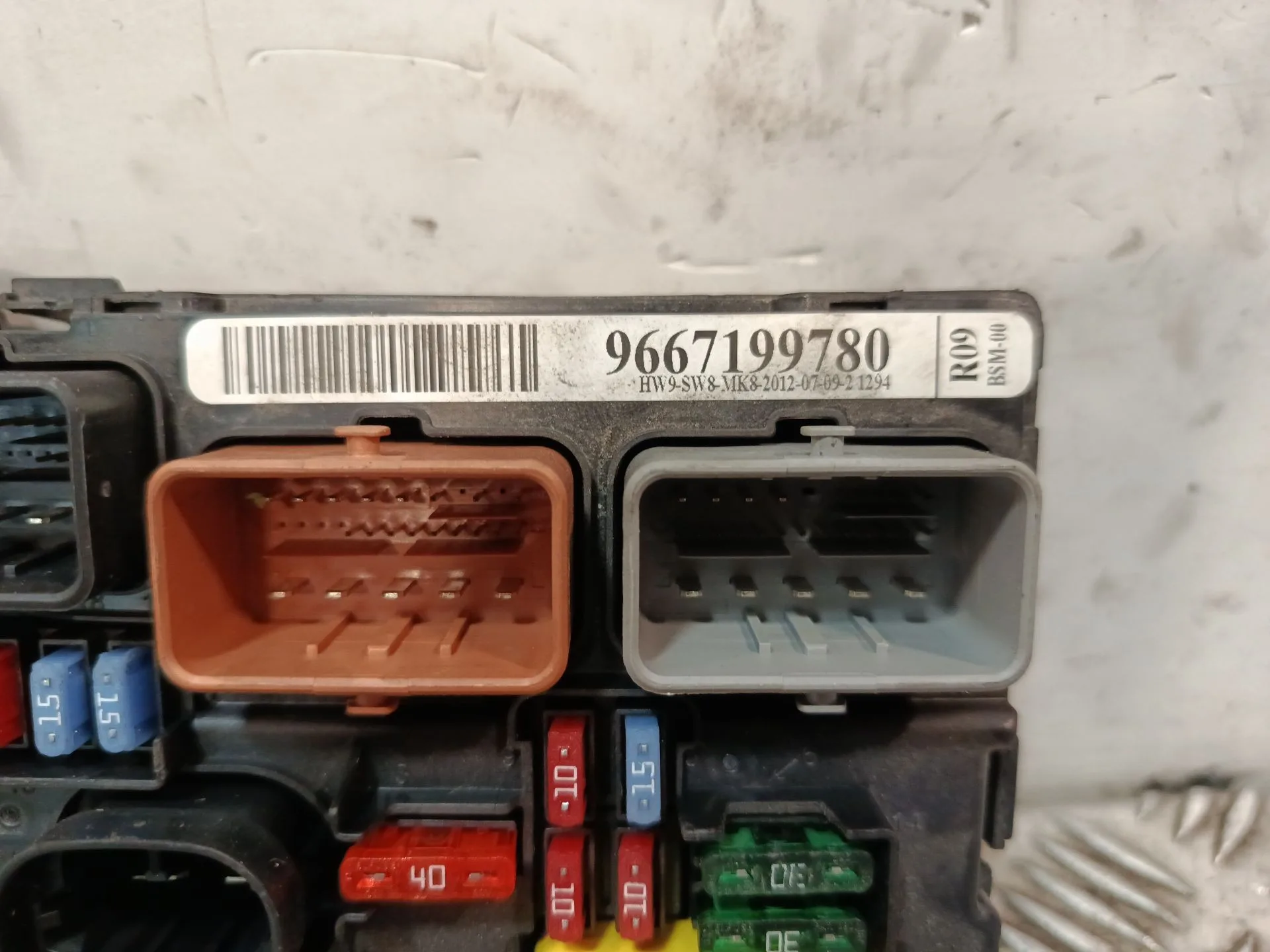 Caja Reles / Fusibles para Citroën C3 Ii (Sc_)