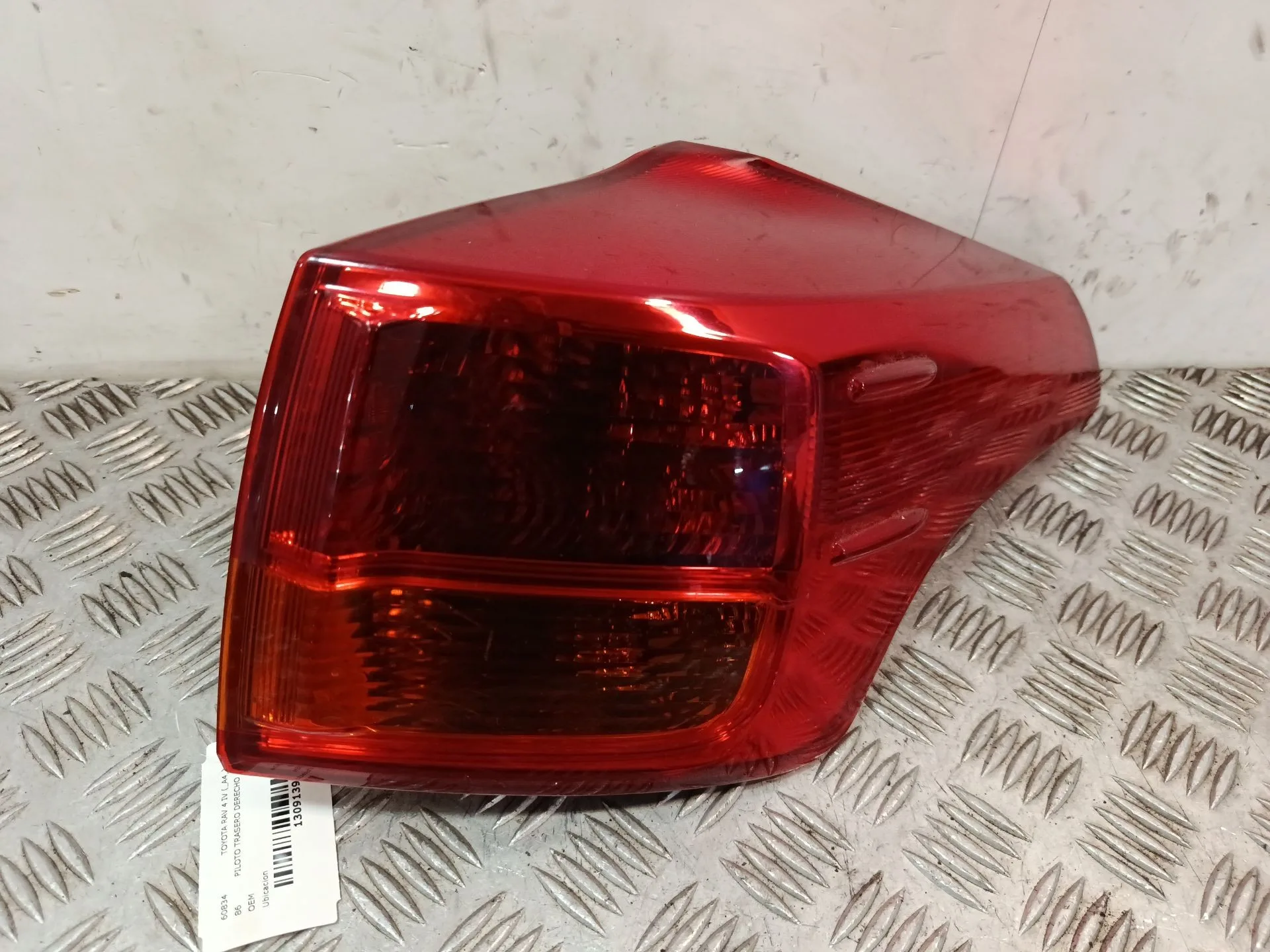 Piloto Trasero Derecho para Toyota Rav 4 Iv (_A4_)