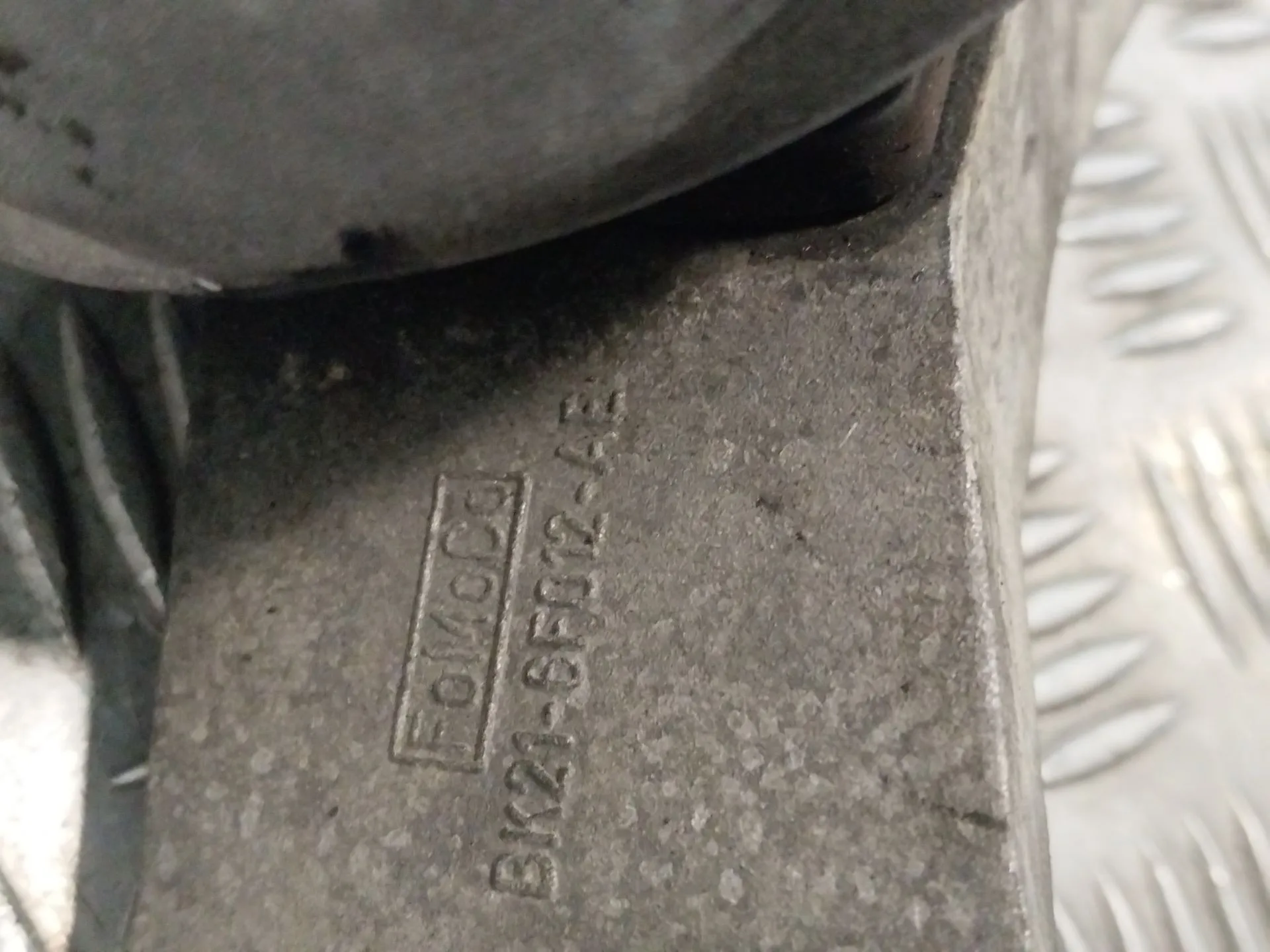 Soporte Motor para Ford Transit Custom V362 Furgoneta (Fy, Fz)