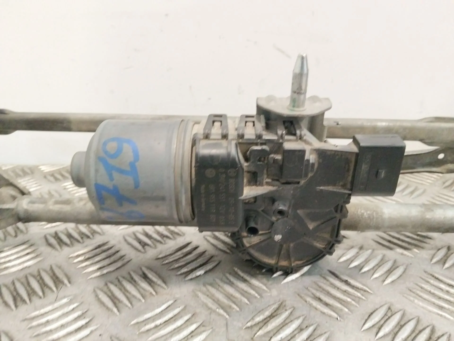 Motor Limpia Delantero para Volkswagen Polo (6R1)