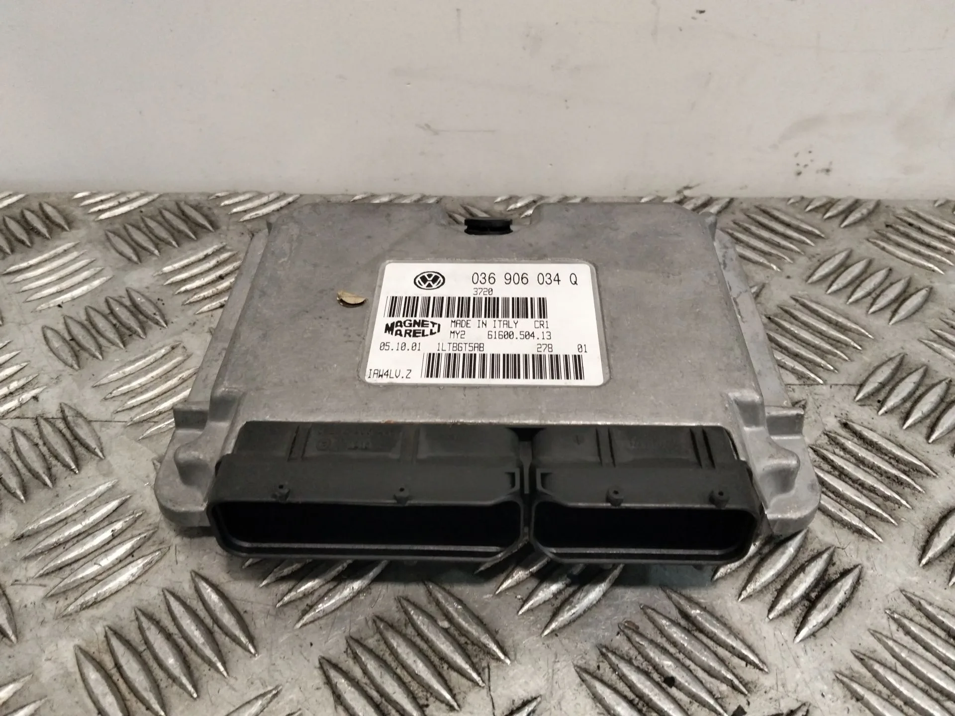 Centralita Motor Uce para Audi A2 (8Z0)