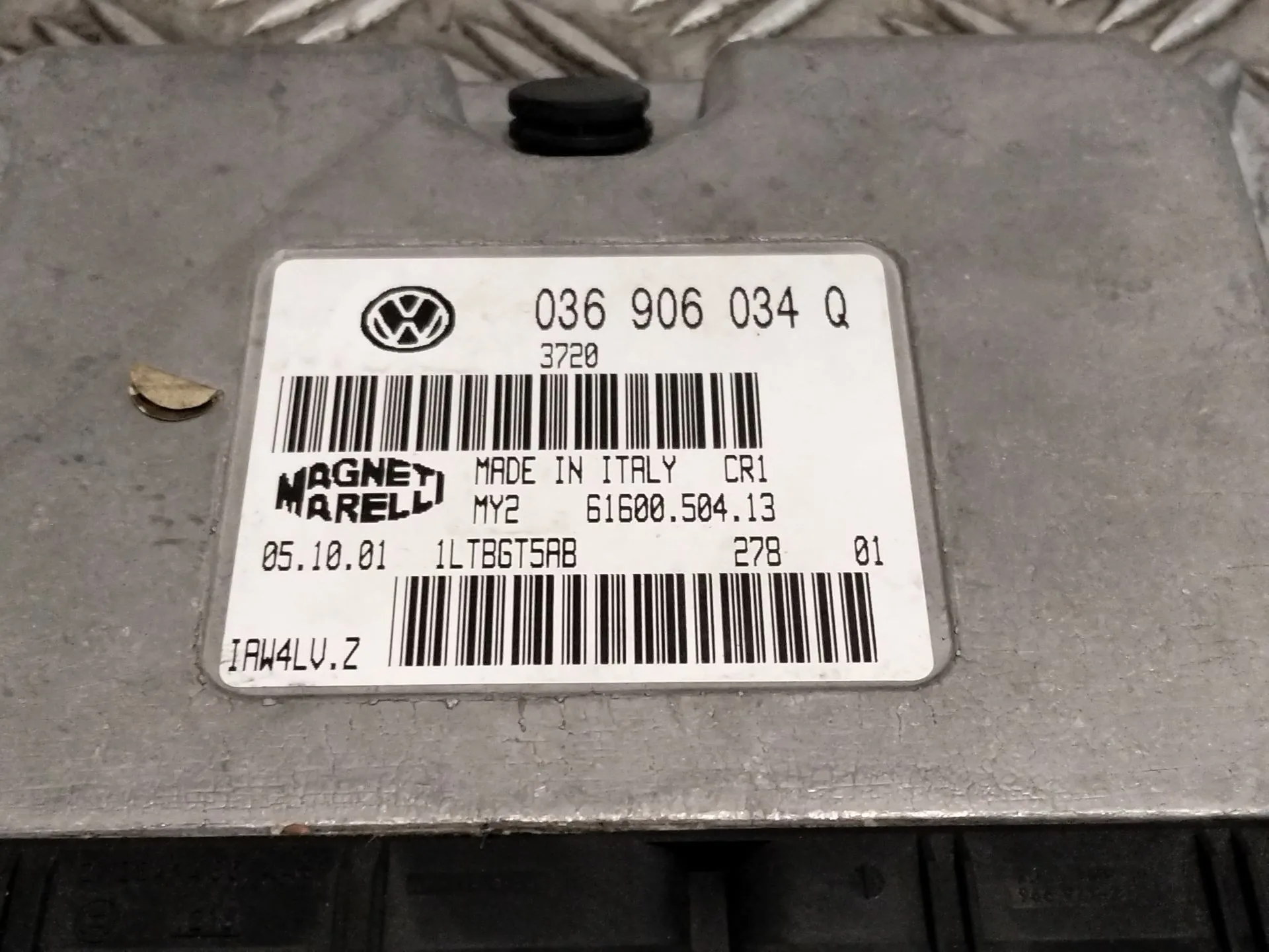 Centralita Motor Uce para Audi A2 (8Z0)