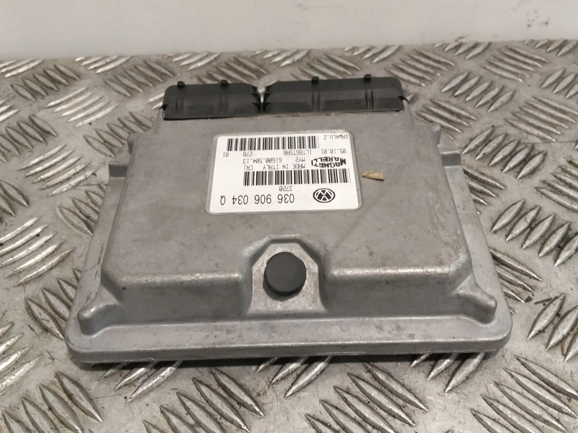Centralita Motor Uce para Audi A2 (8Z0)
