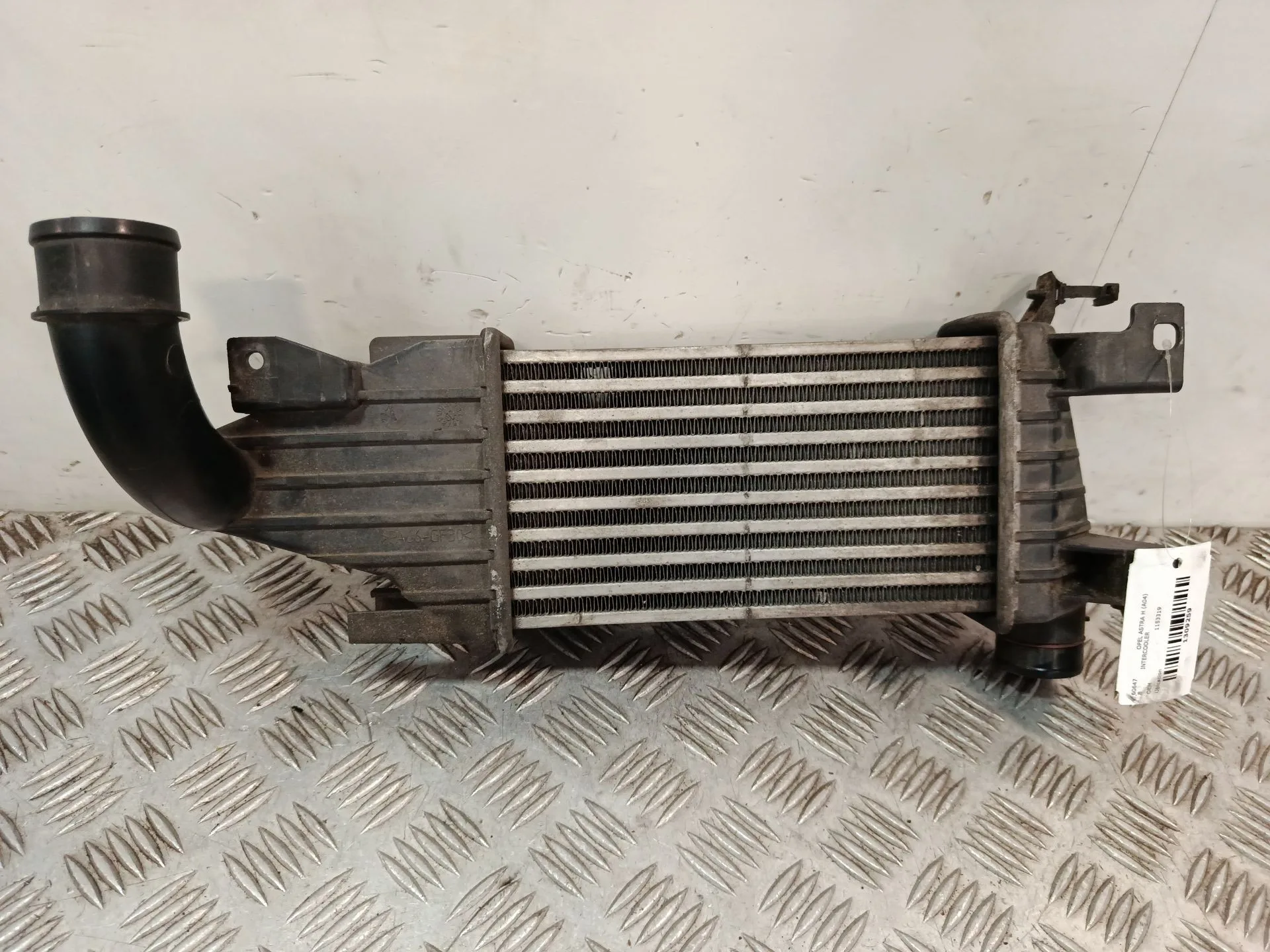 Intercooler para Opel Astra H (A04)