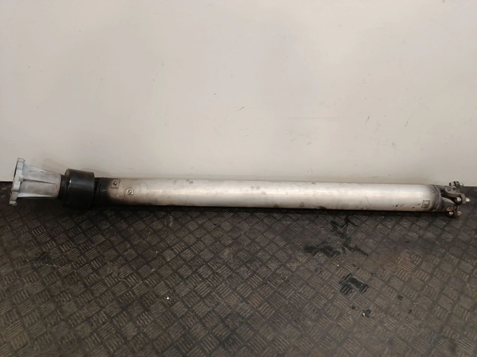 Transmision Central Trasera para Nissan Np300 Pickup (D22)