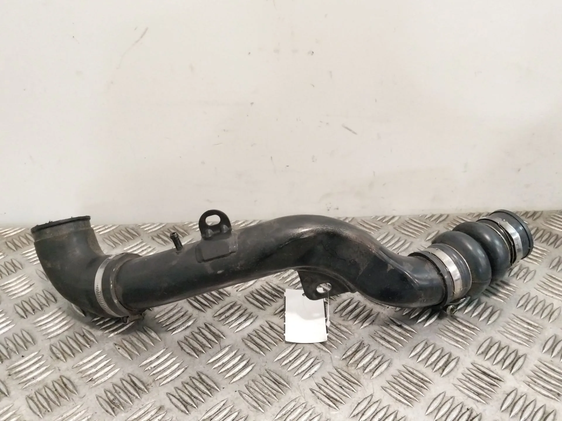Tubo Intercooler para Opel Astra J (P10)