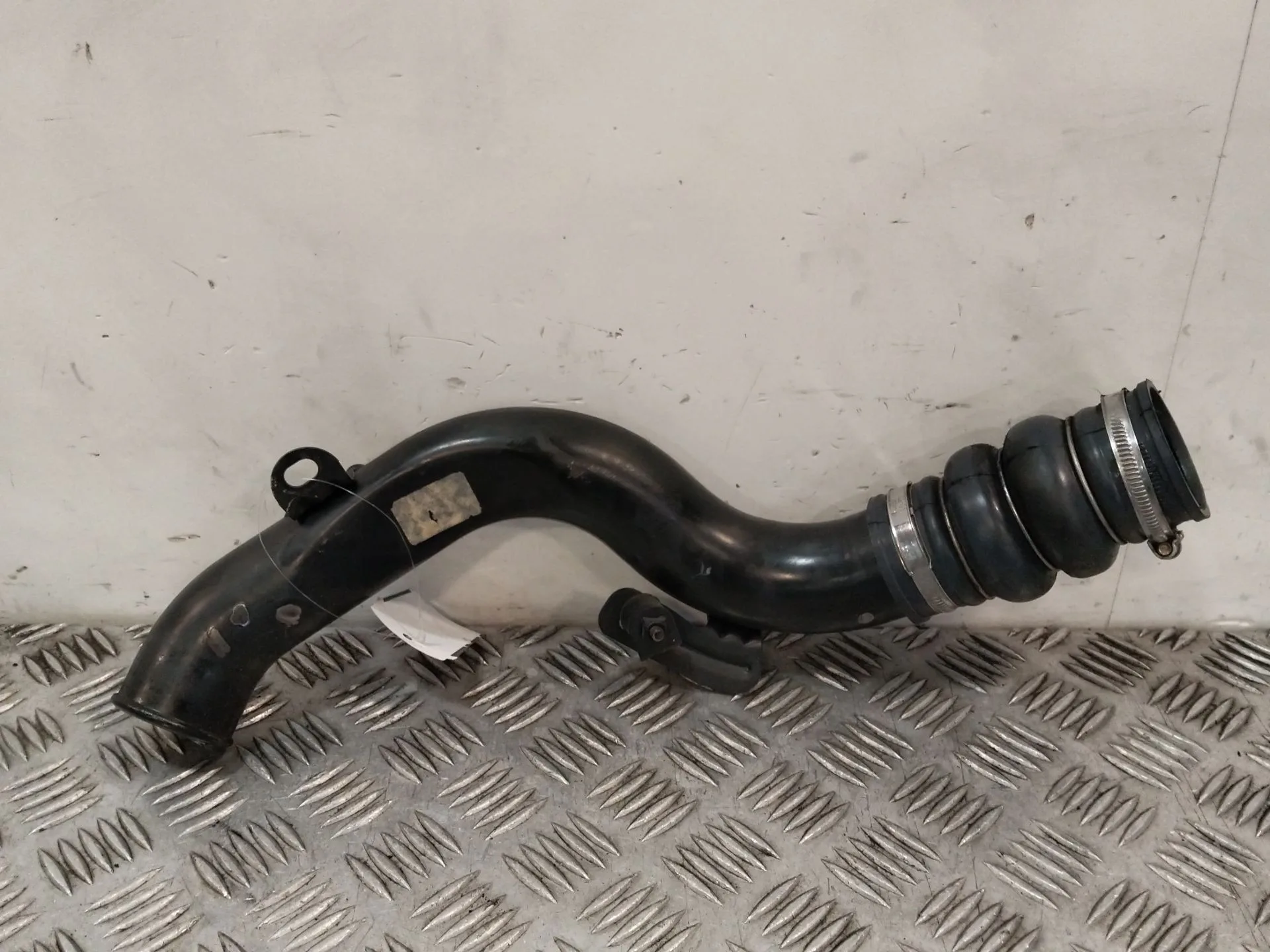 Tubo Intercooler para Opel Astra J (P10)