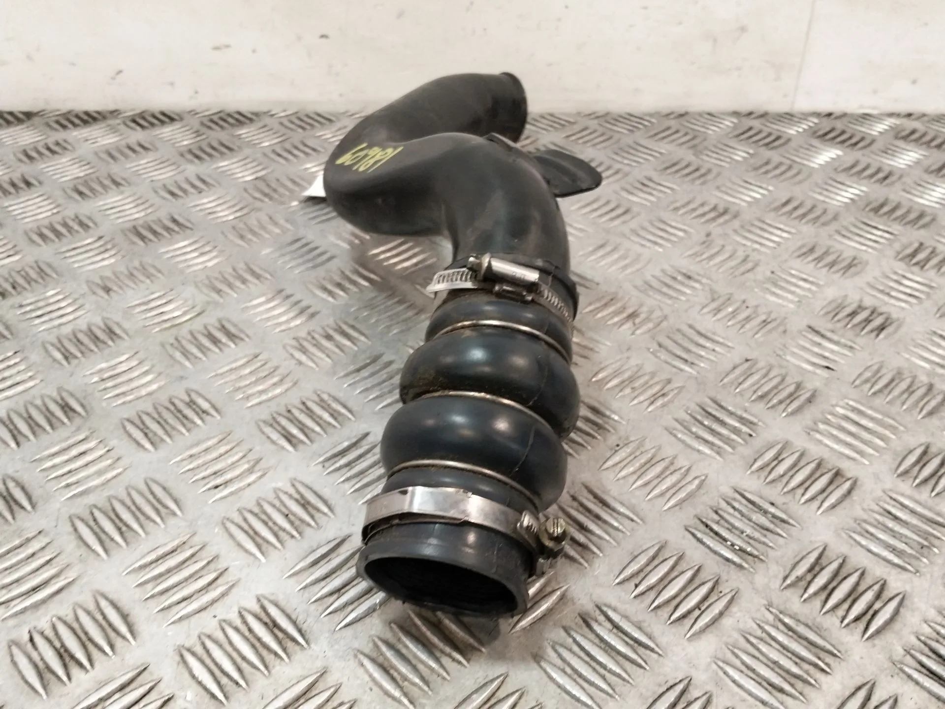 Tubo Intercooler para Opel Astra J (P10)