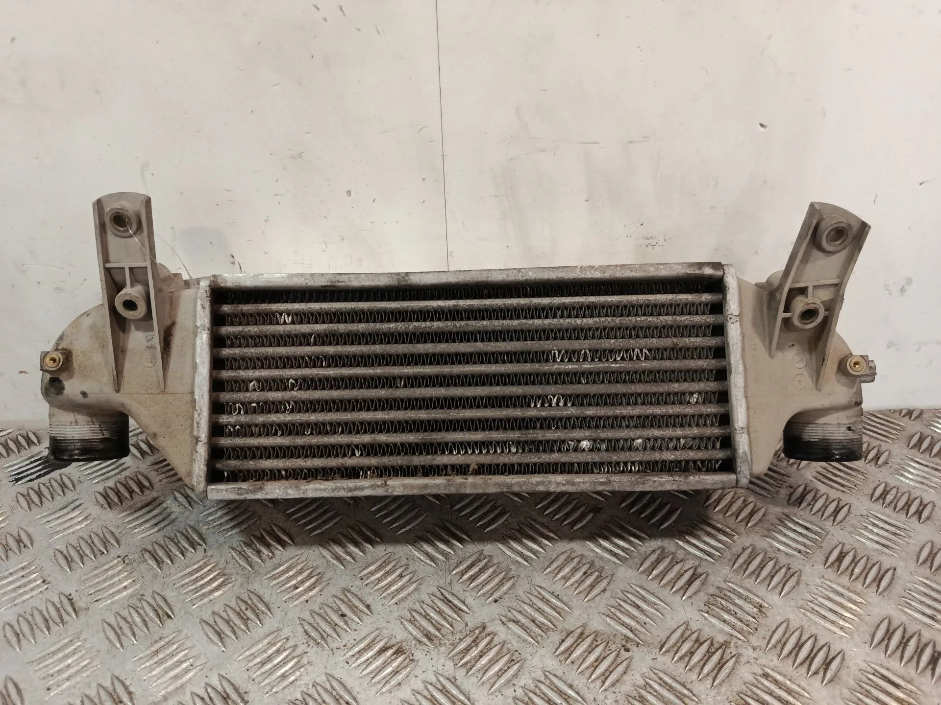 Intercooler para Ford Focus I (Daw, Dbw)