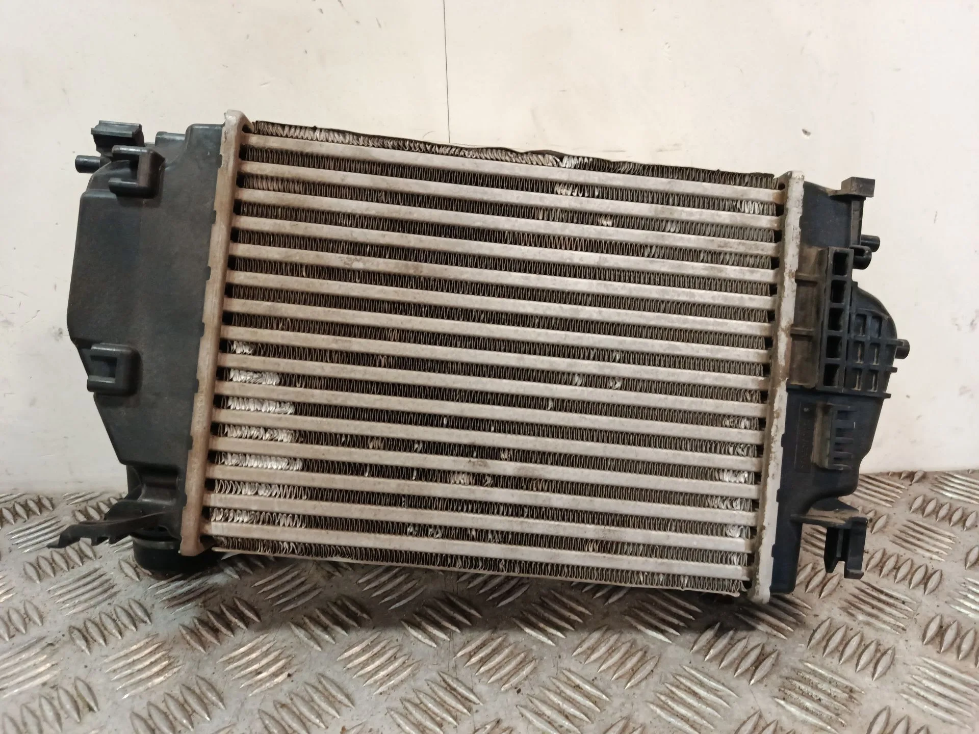 Intercooler para Nissan Qashqai Ii (J11, J11_)