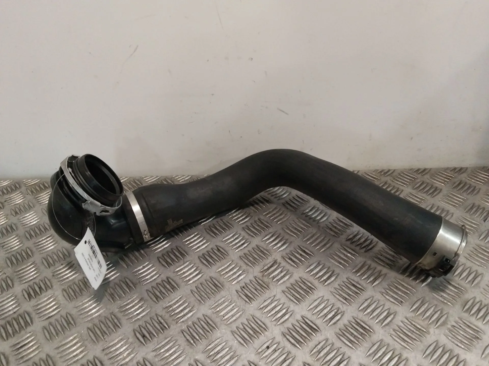 Tubo Intercooler para Opel Insignia A (G09)