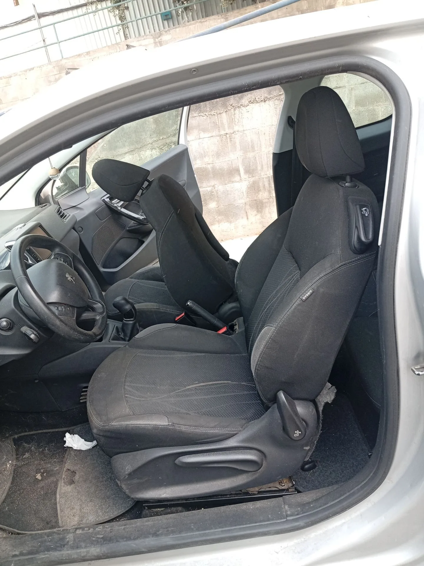 Asiento Delantero Izquierdo para Peugeot 208 I (Ca_, Cc_)