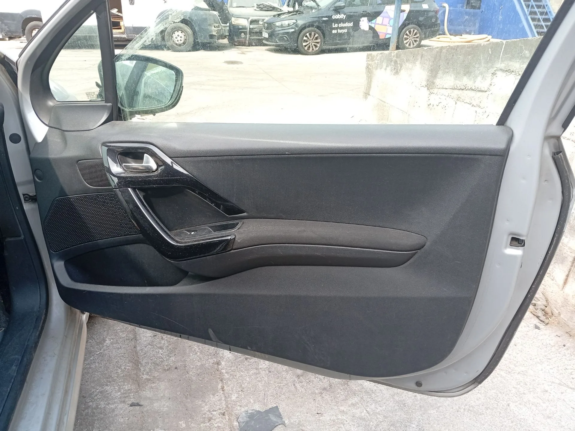 Guarnecido Puerta Delantera Derecha para Peugeot 208 I (Ca_, Cc_)