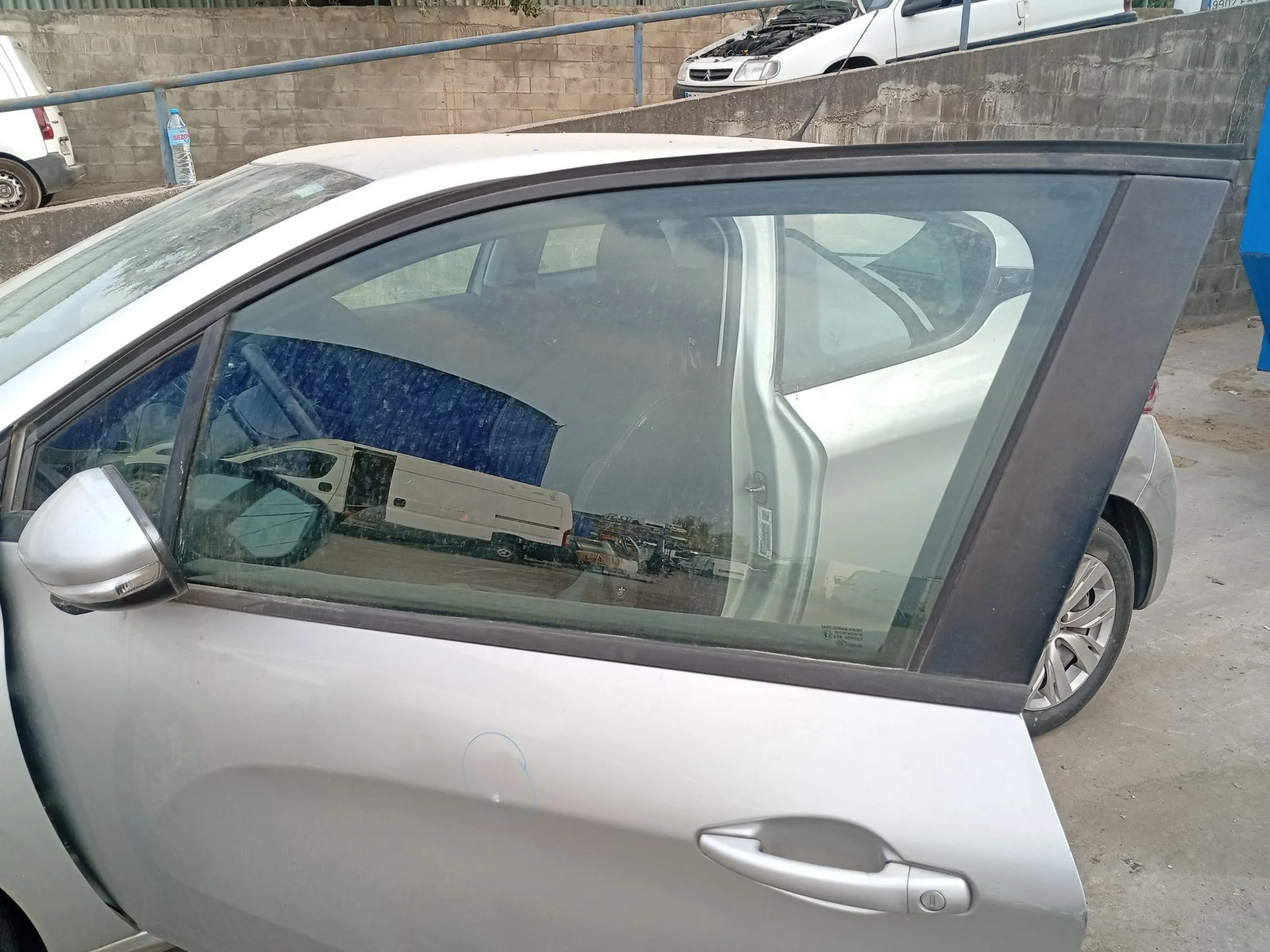 Luna Delantera Izquierda para Peugeot 208 I (Ca_, Cc_)