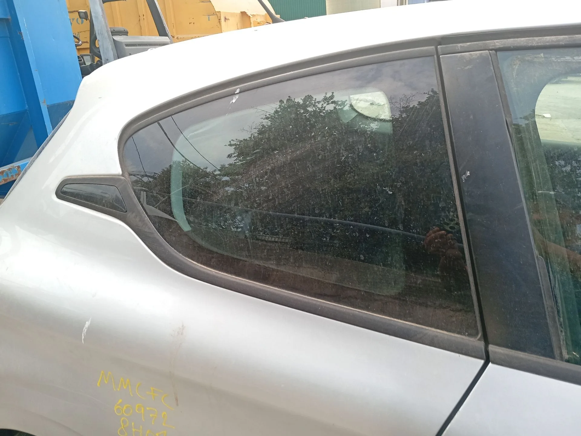 Luna Custodia Trasera Derecha para Peugeot 208 I (Ca_, Cc_)