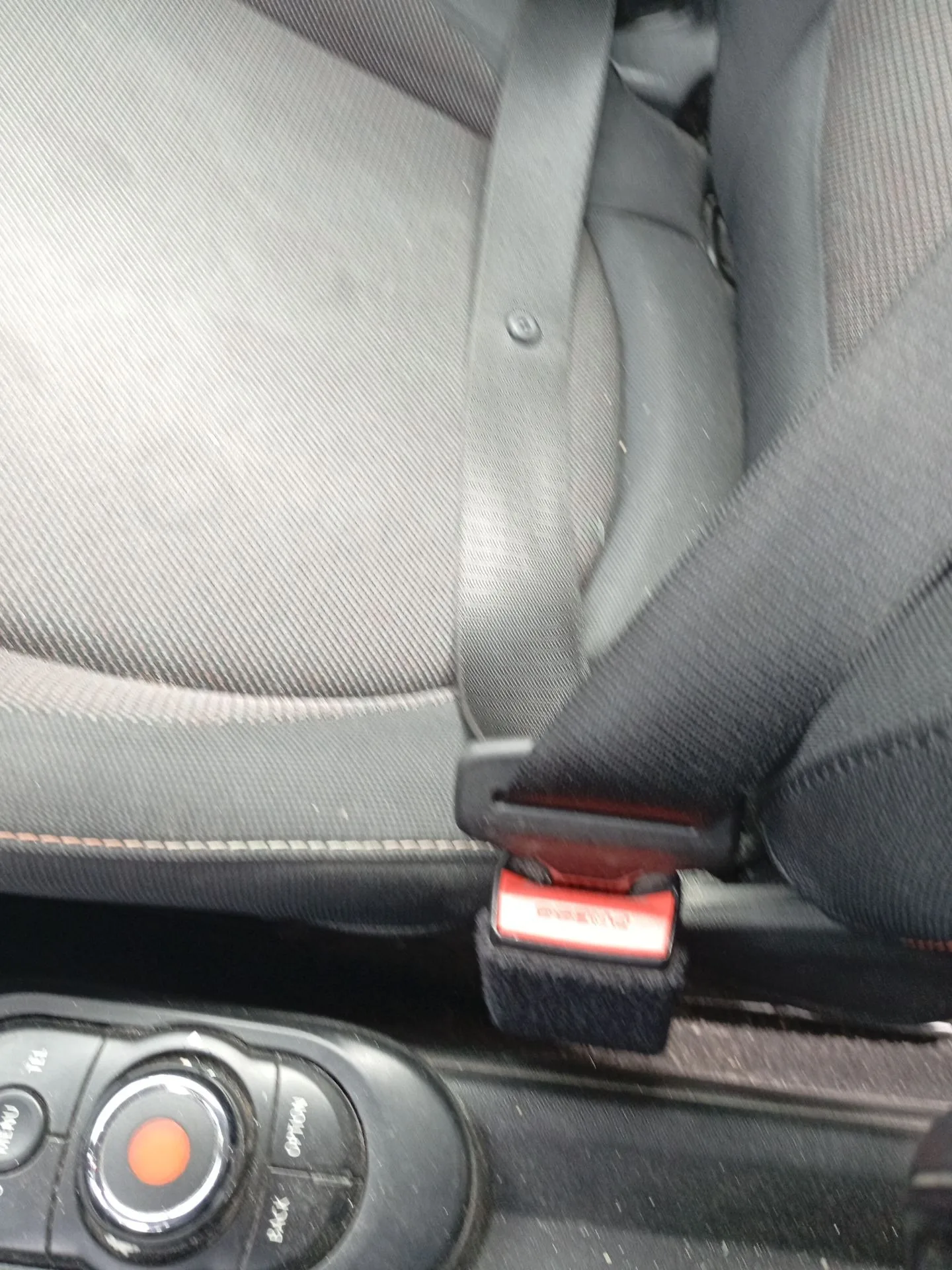 Enganche Cinturon Delantero Derecho para Mini Mini (F55)