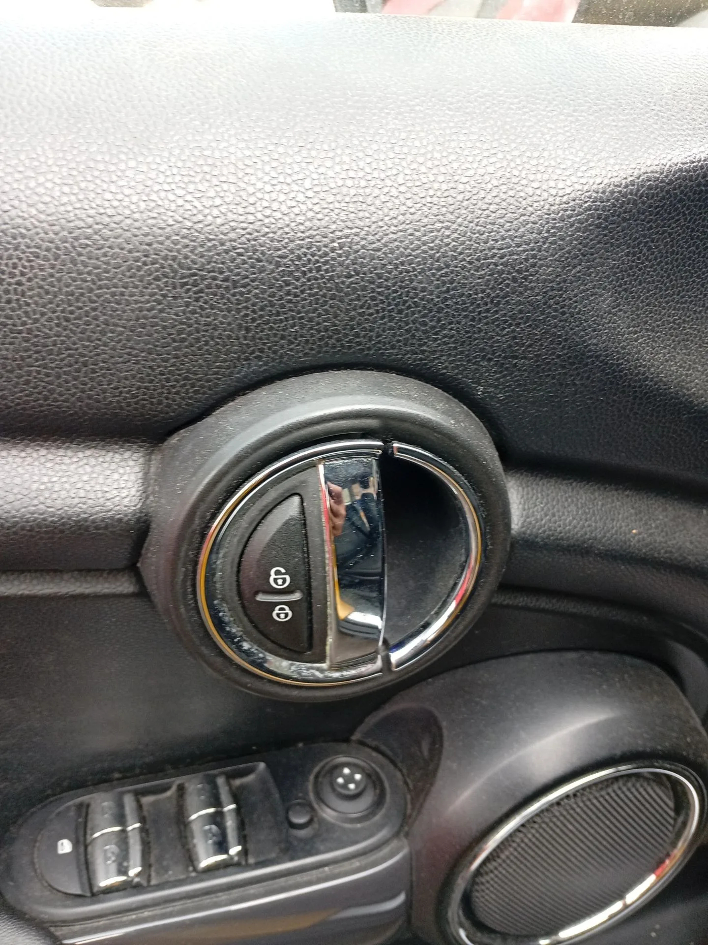 Maneta Interior Delantera Izquierda para Mini Mini (F55)