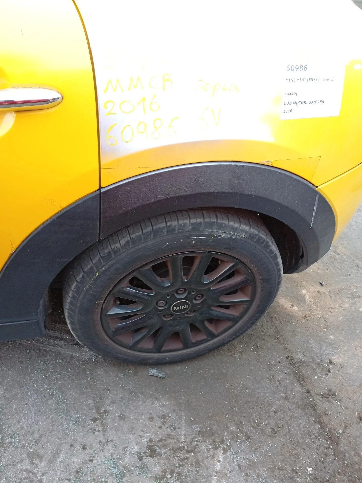 Mangueta Trasera Izquierda para Mini Mini (F55)
