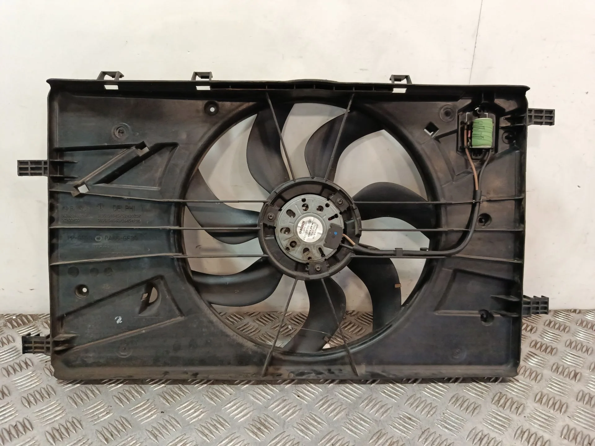 Electroventilador para Opel Astra J (P10)
