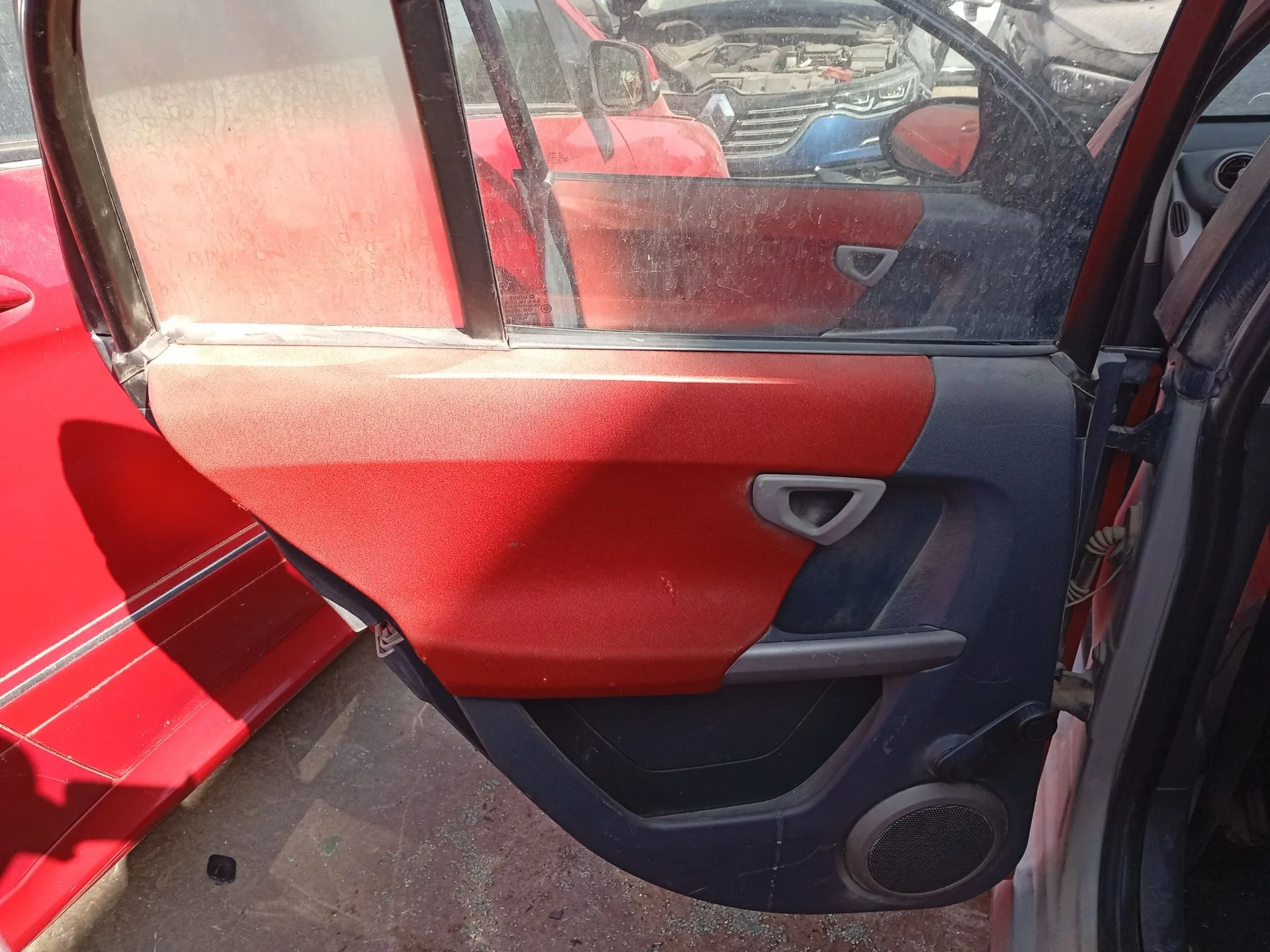 Guarnecido Puerta Trasera Izquierda para Smart Forfour (454)