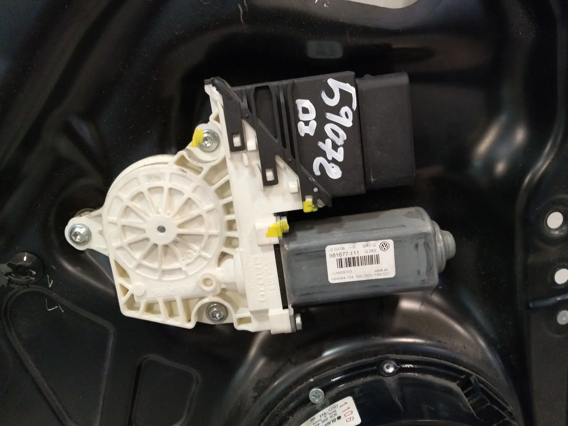 Elevalunas Trasero Izquierdo para Volkswagen Passat Variant (3C5)