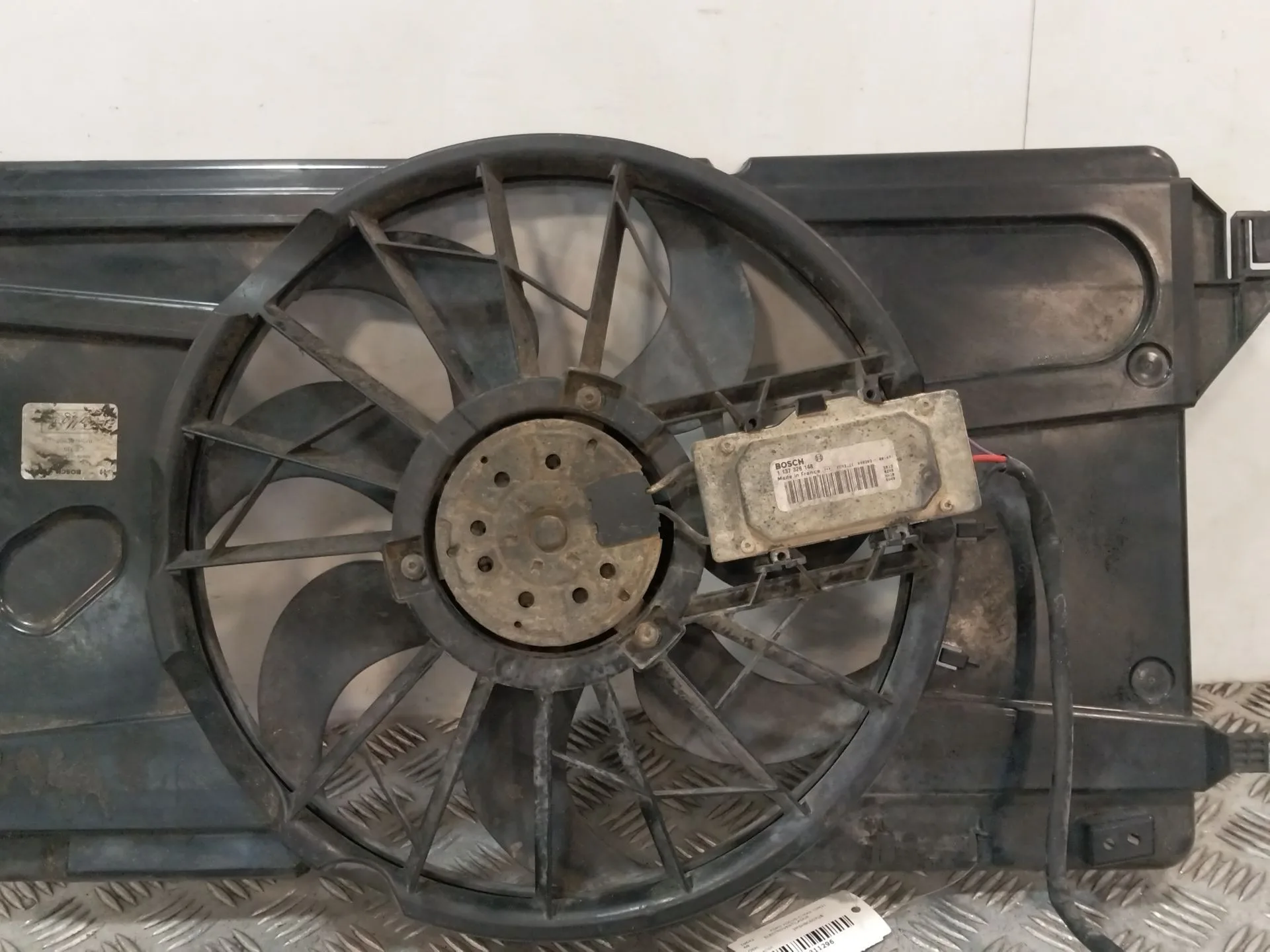 Electroventilador para Ford Focus C-Max (Dm2)