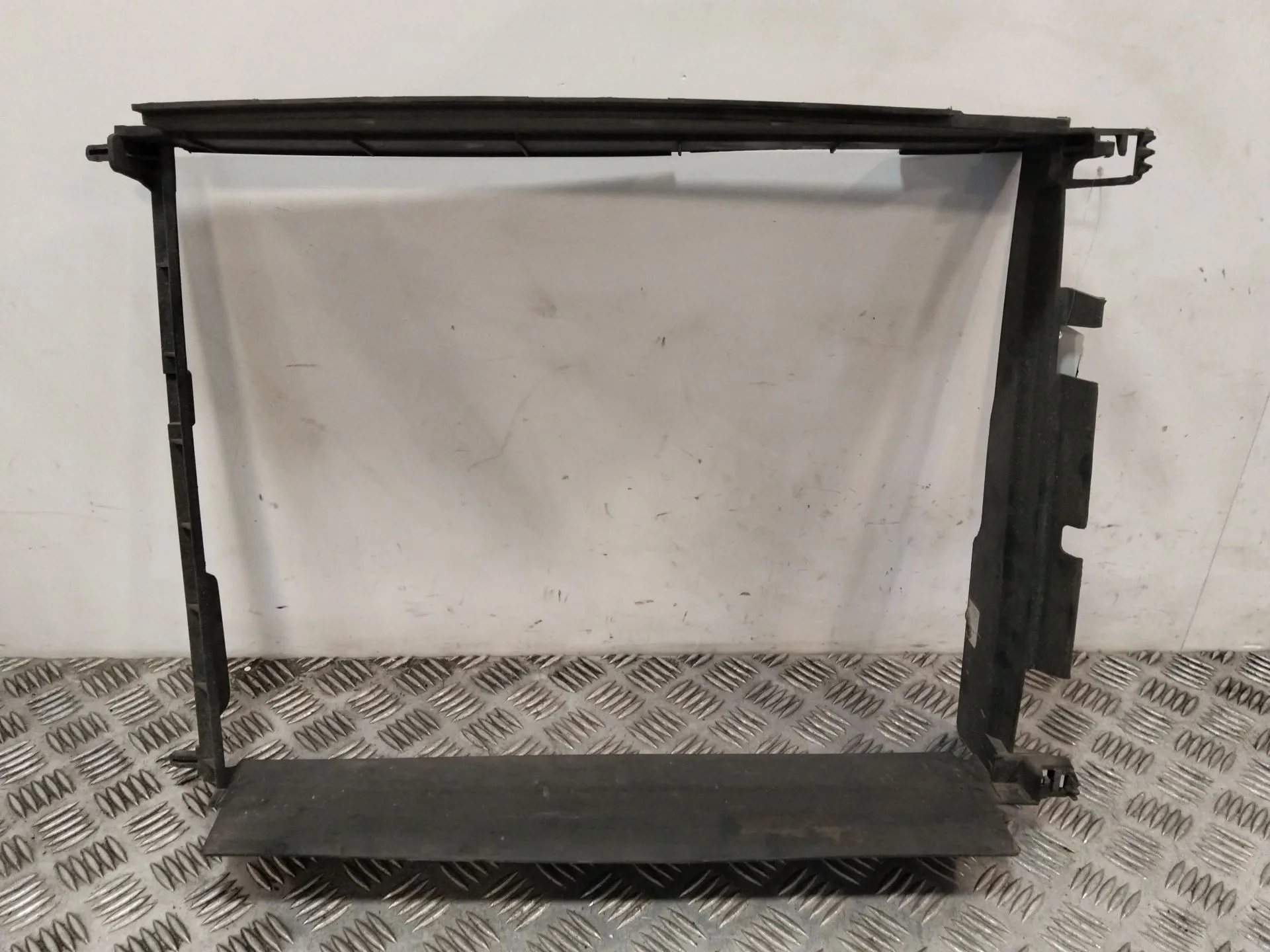 Calandra Delantera De Radiador para Dacia Sandero Ii (B8_)