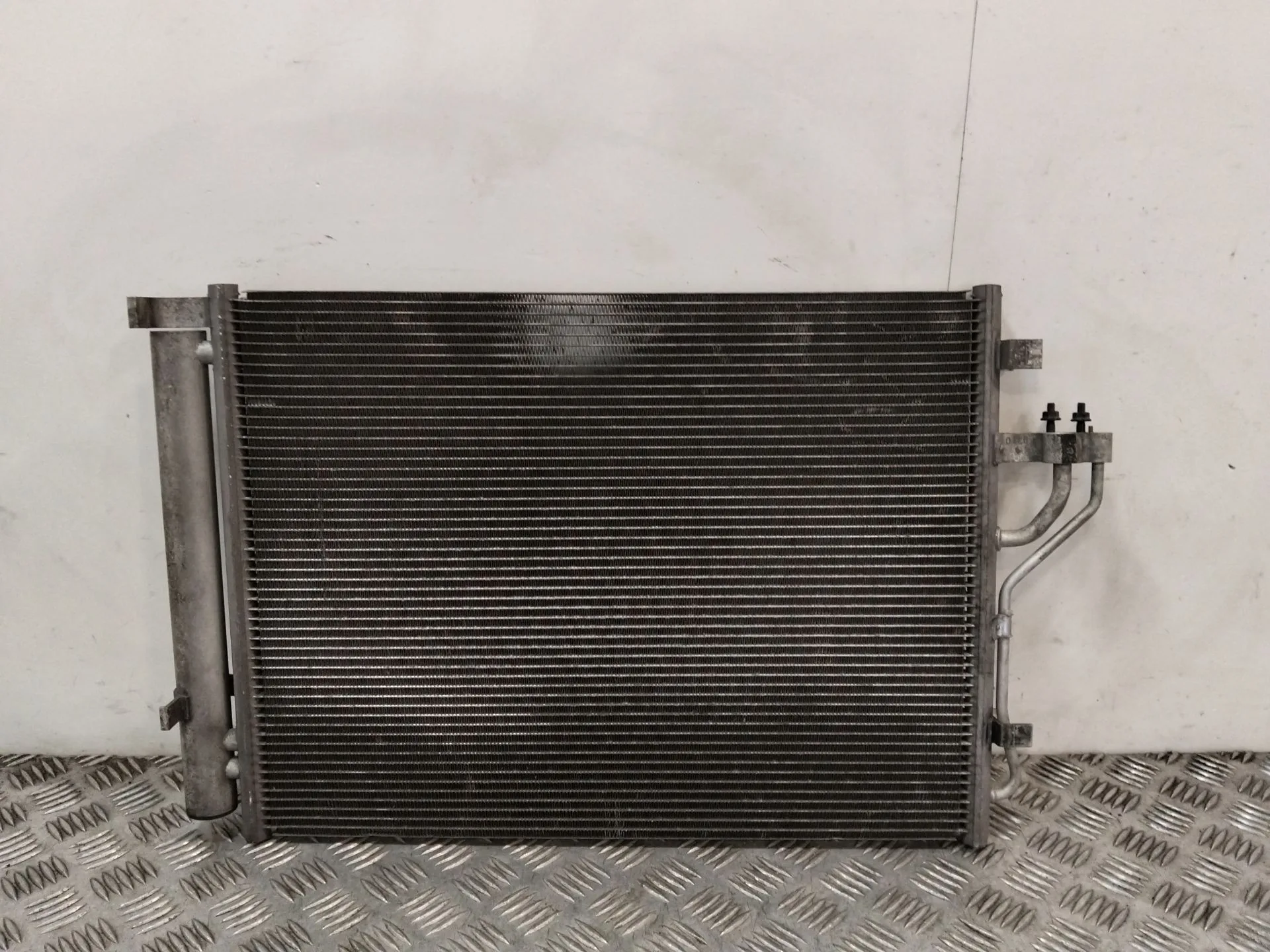 Condensador / Radiador Aire Acondicionado para Kia Carens Iv