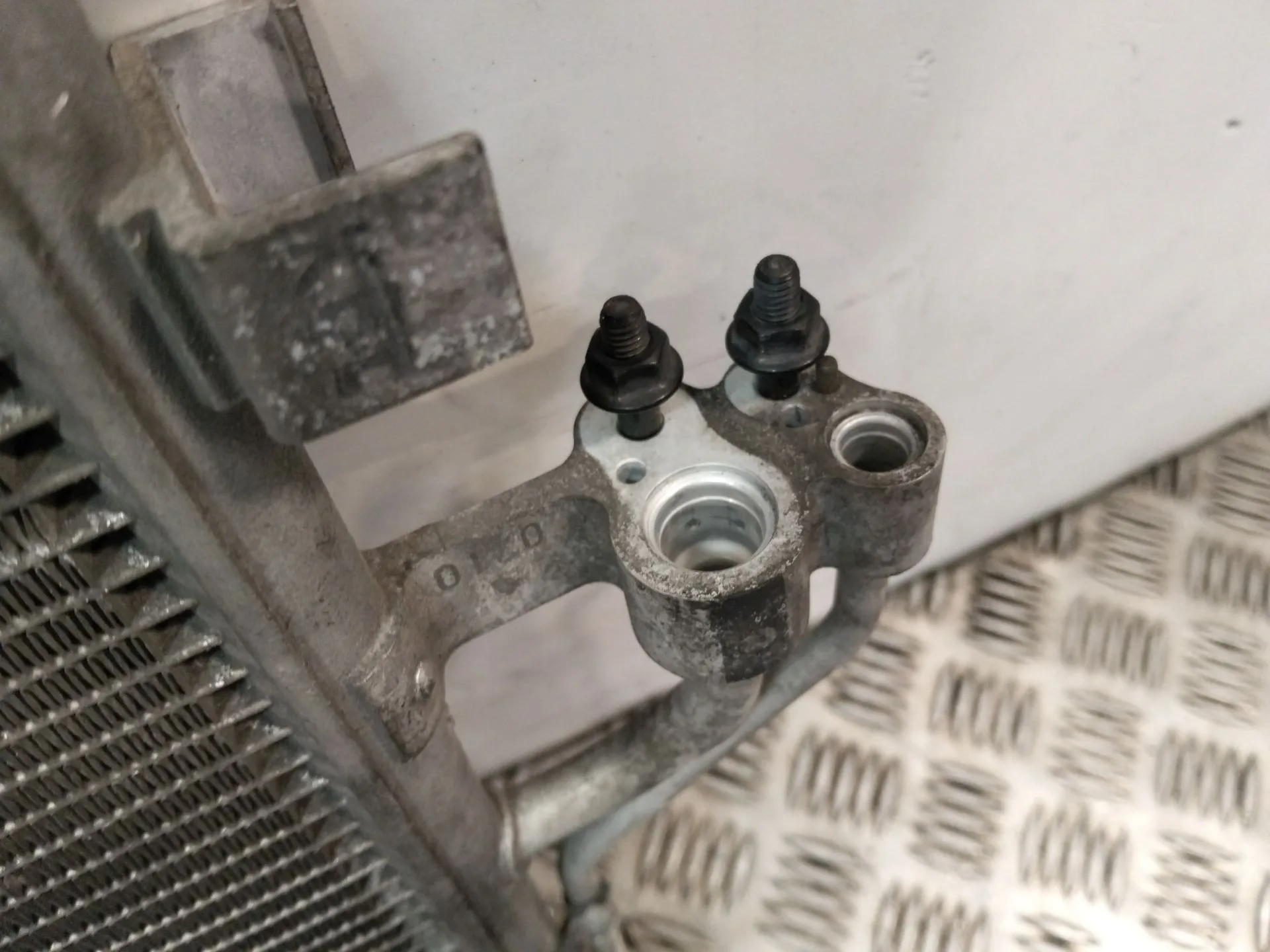 Condensador / Radiador Aire Acondicionado para Kia Carens Iv