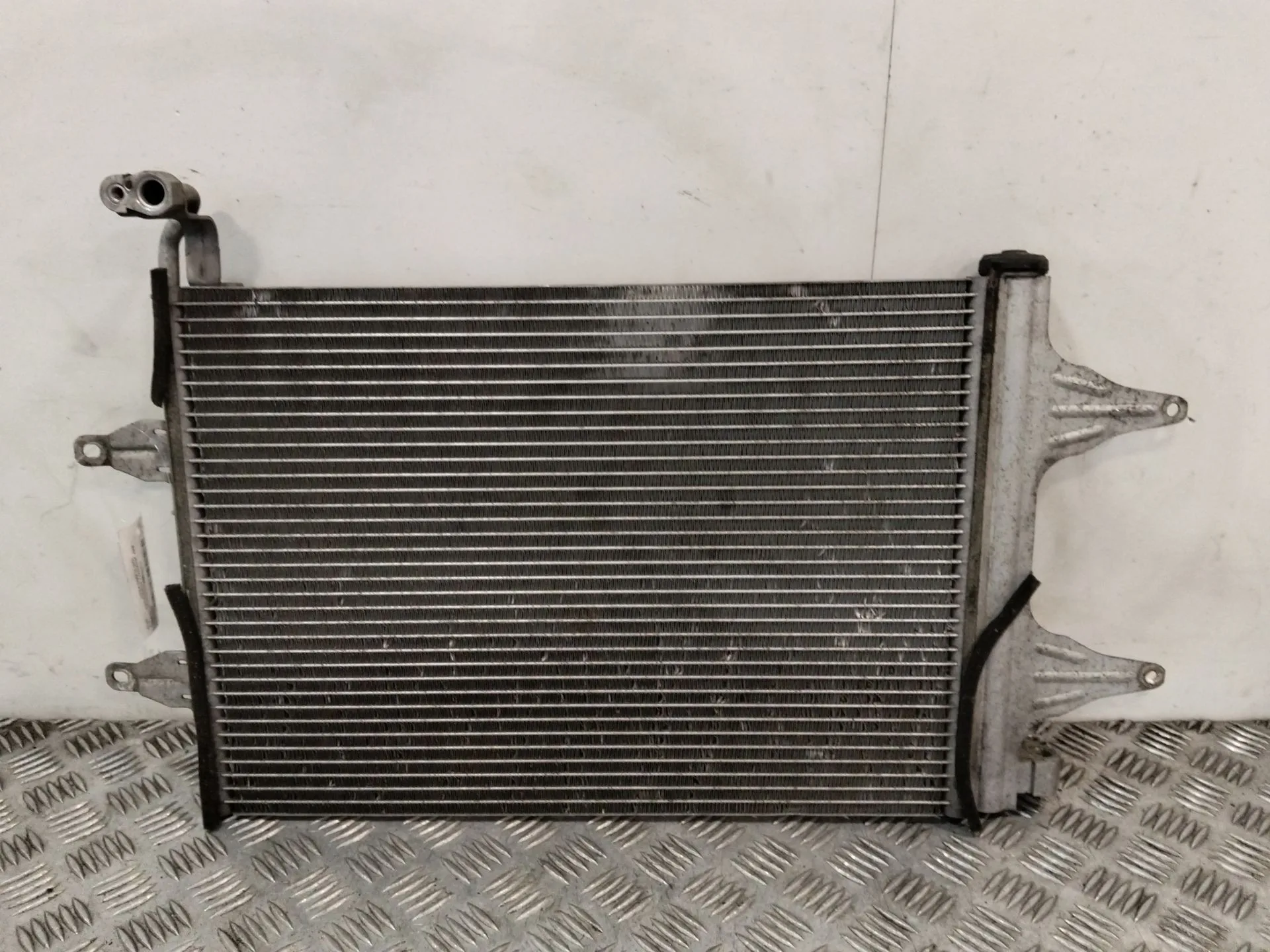 Condensador / Radiador Aire Acondicionado para Skoda Fabia Ii (542)