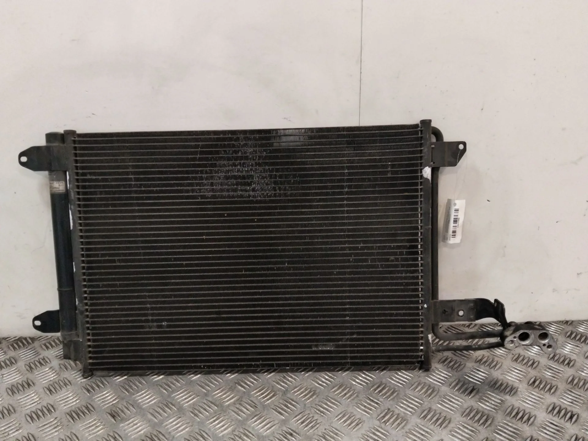 Condensador / Radiador Aire Acondicionado para Volkswagen Eos (1F7)