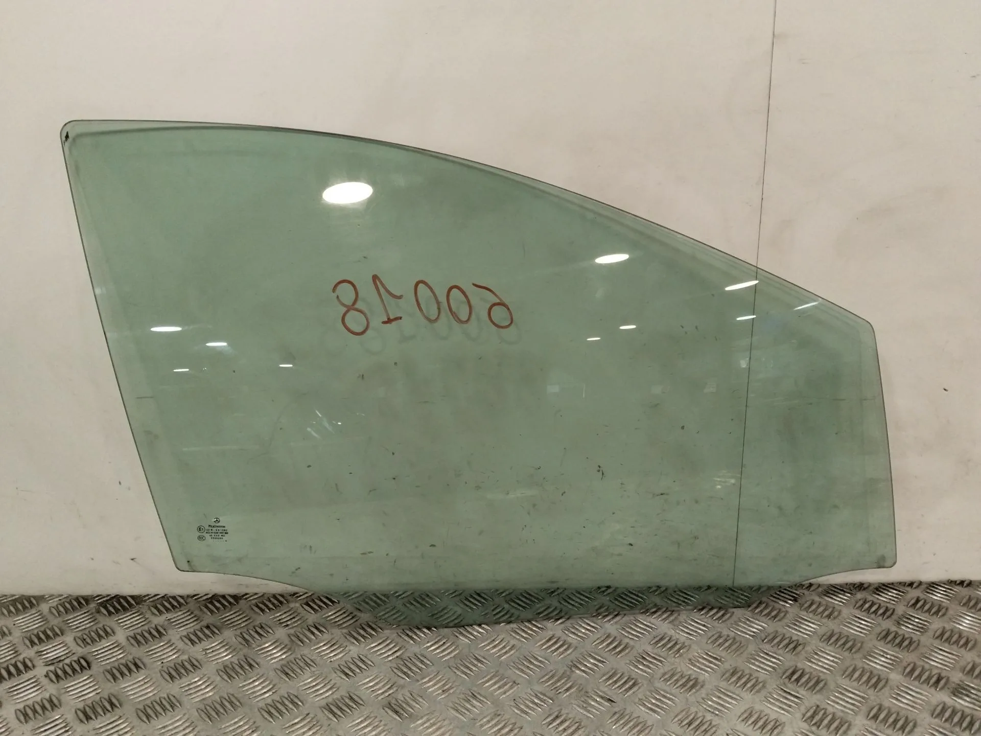 Luna Delantera Izquierda para Mercedes-Benz Clase A (W169)