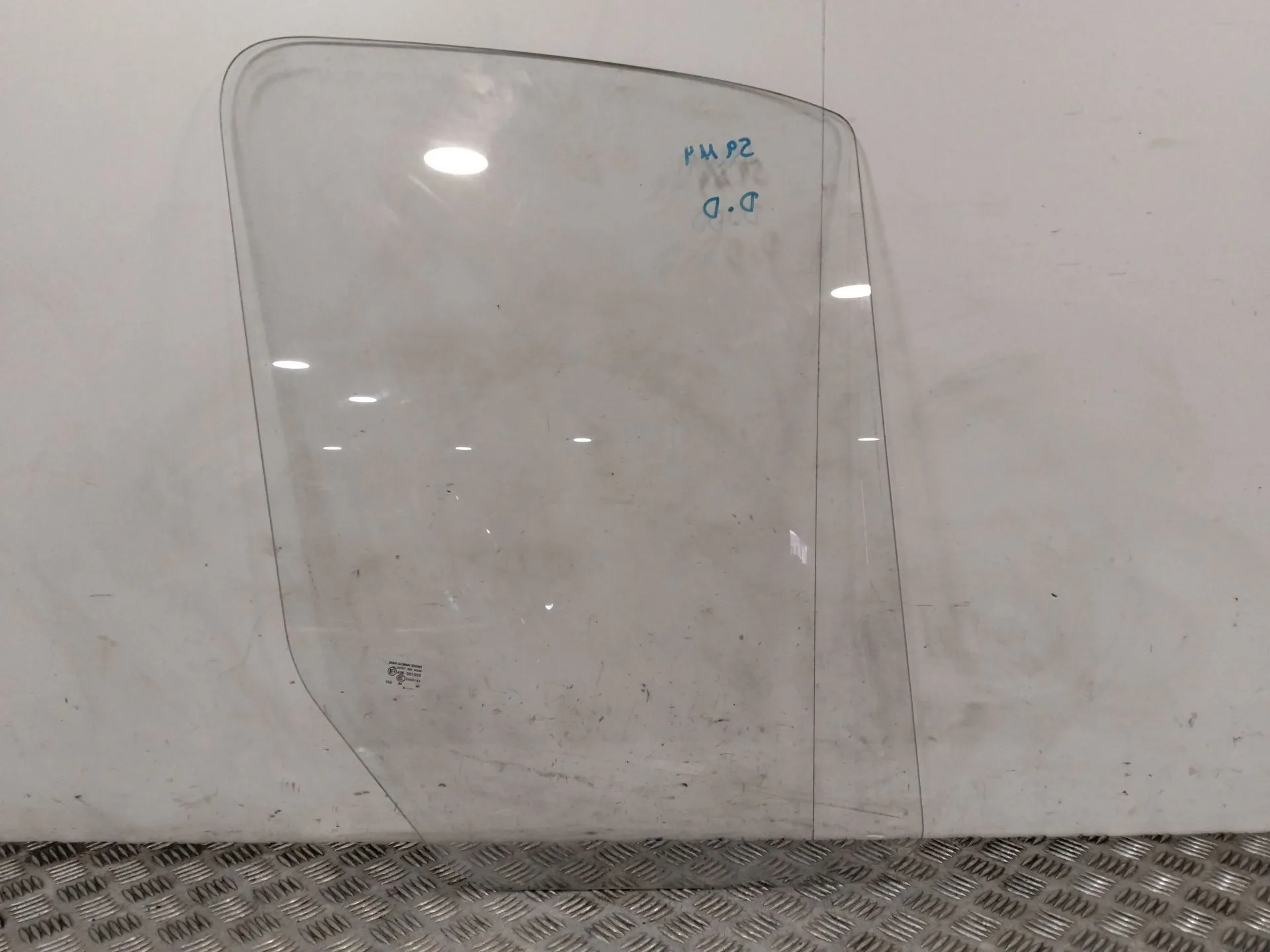 Luna Delantera Derecha para Mercedes-Benz Sprinter 5-T Caja/Chasis (B906)