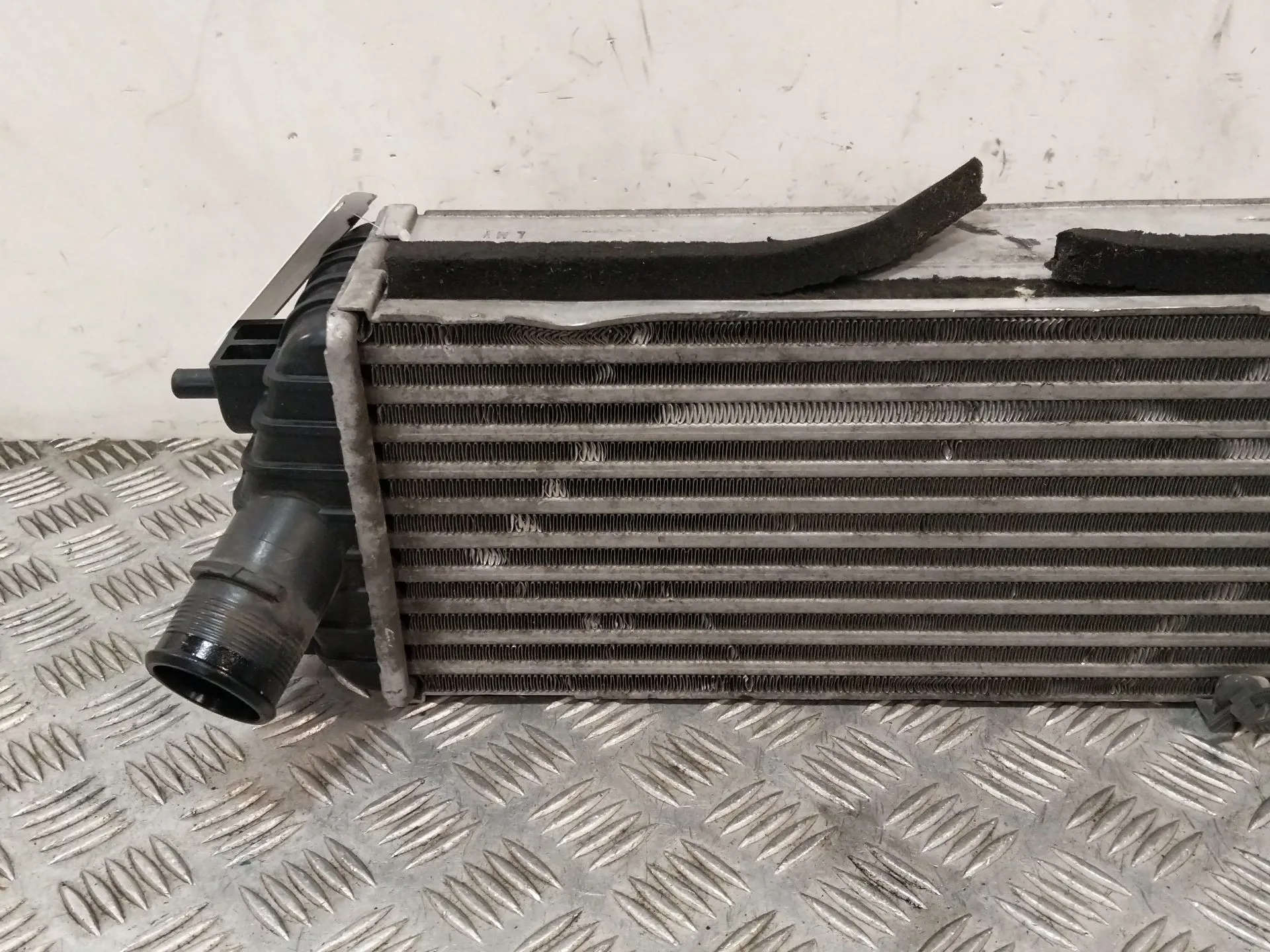 Intercooler para Kia Carens Iv