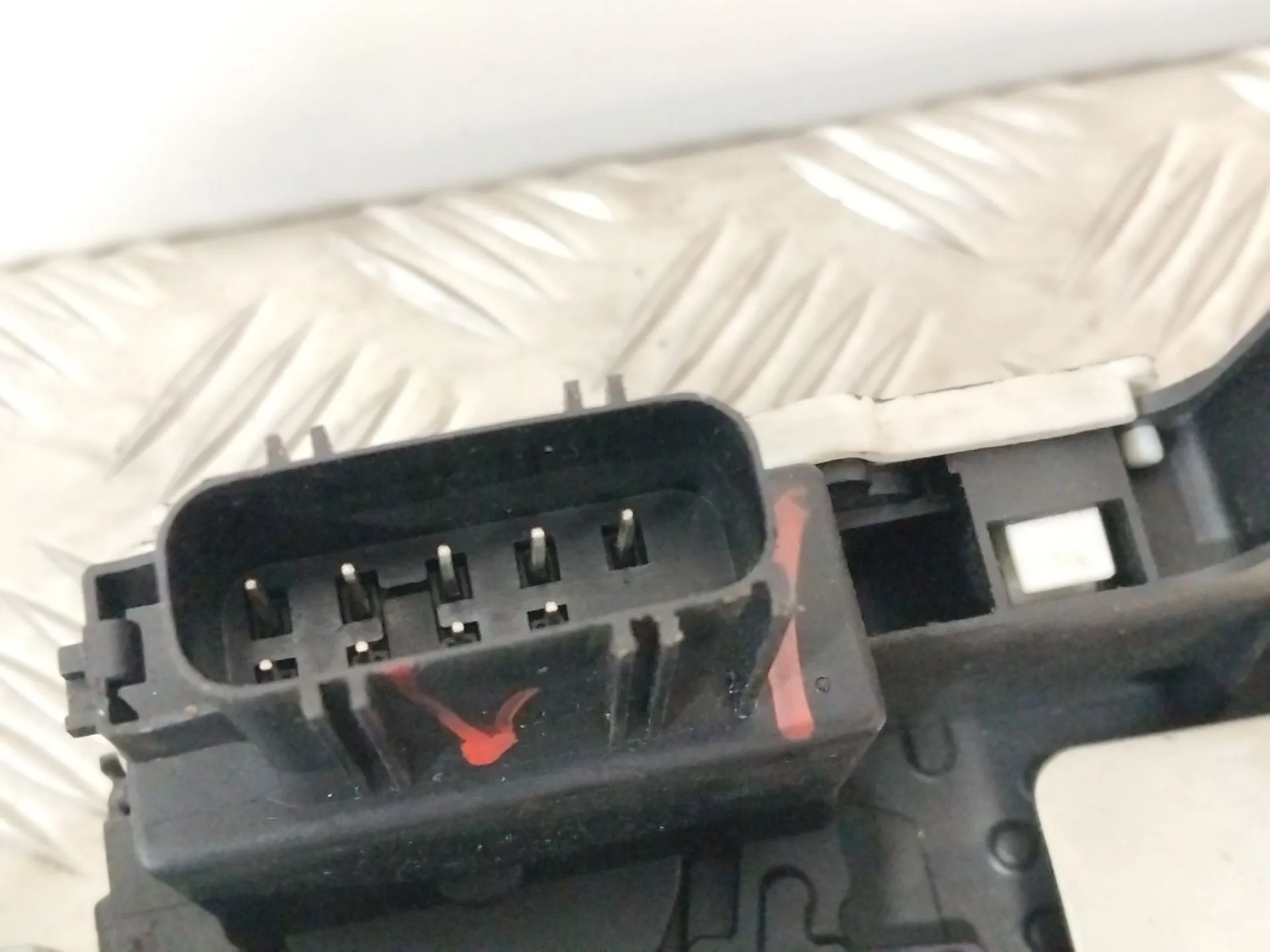 Cerradura Puerta Delantera Izquierda para Ford Transit Connect (P65_, P70_, P80_)