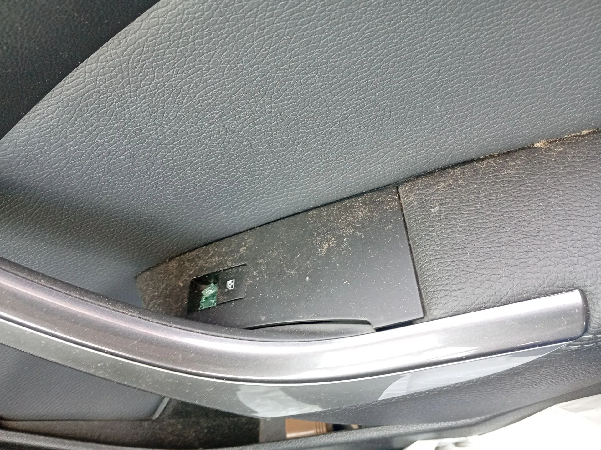 Mando Elevalunas Delantero Derecho para Opel Astra J (P10)