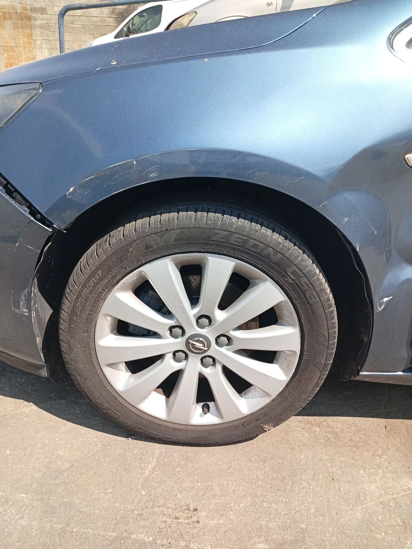 Paso De Rueda Delantero Izquierdo para Opel Astra J (P10)