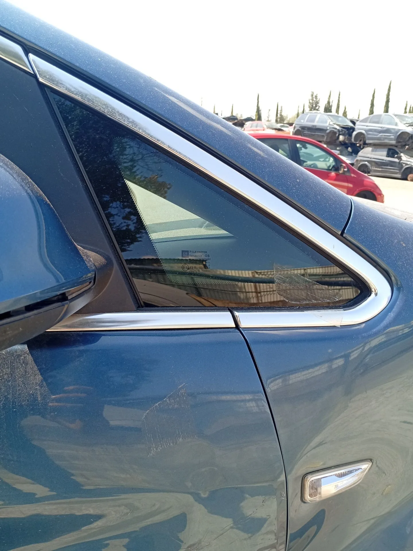 Luna Custodia Delantera Derecha para Opel Astra J (P10)