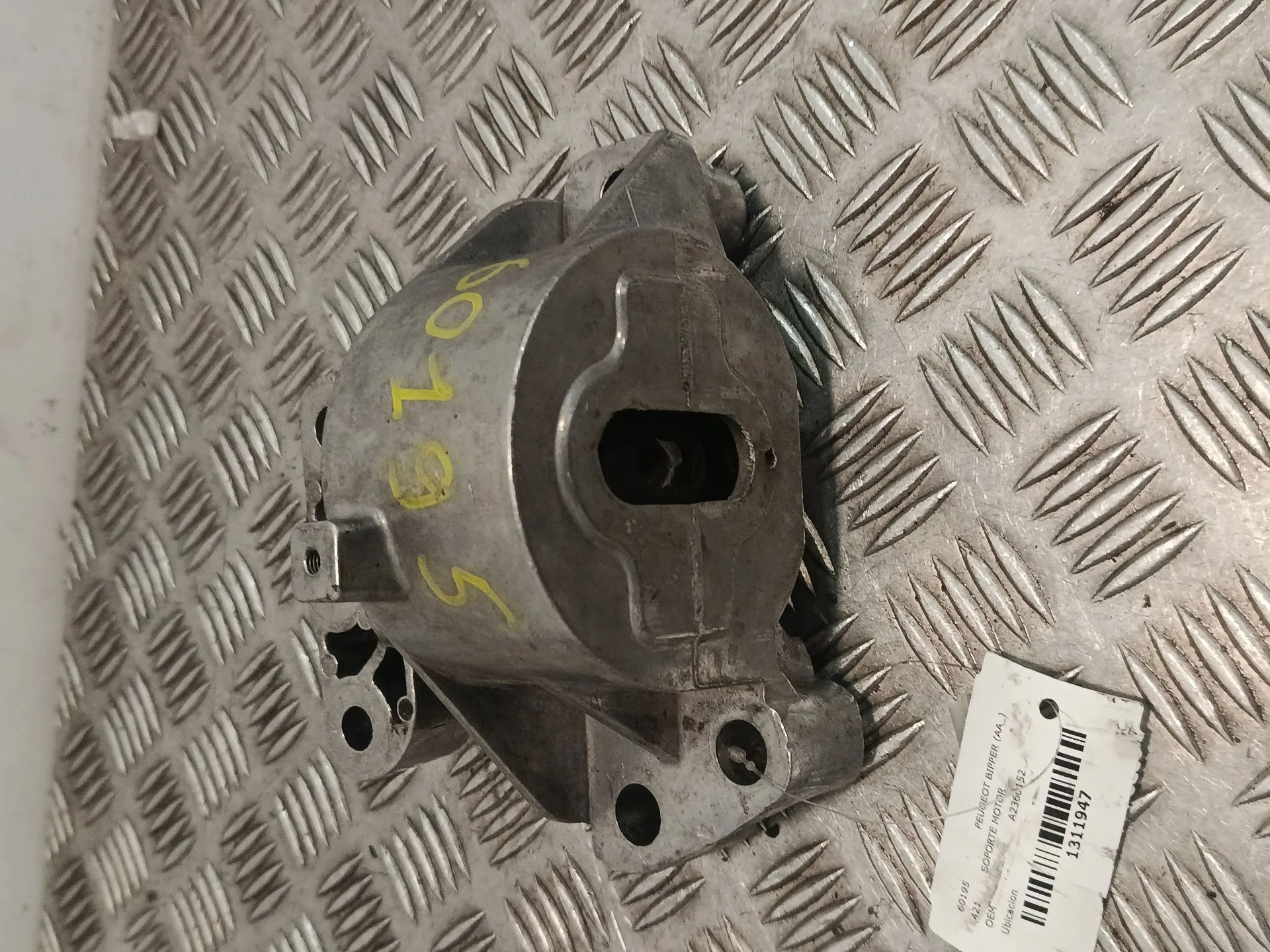 Soporte Motor para Peugeot Bipper (Aa_)