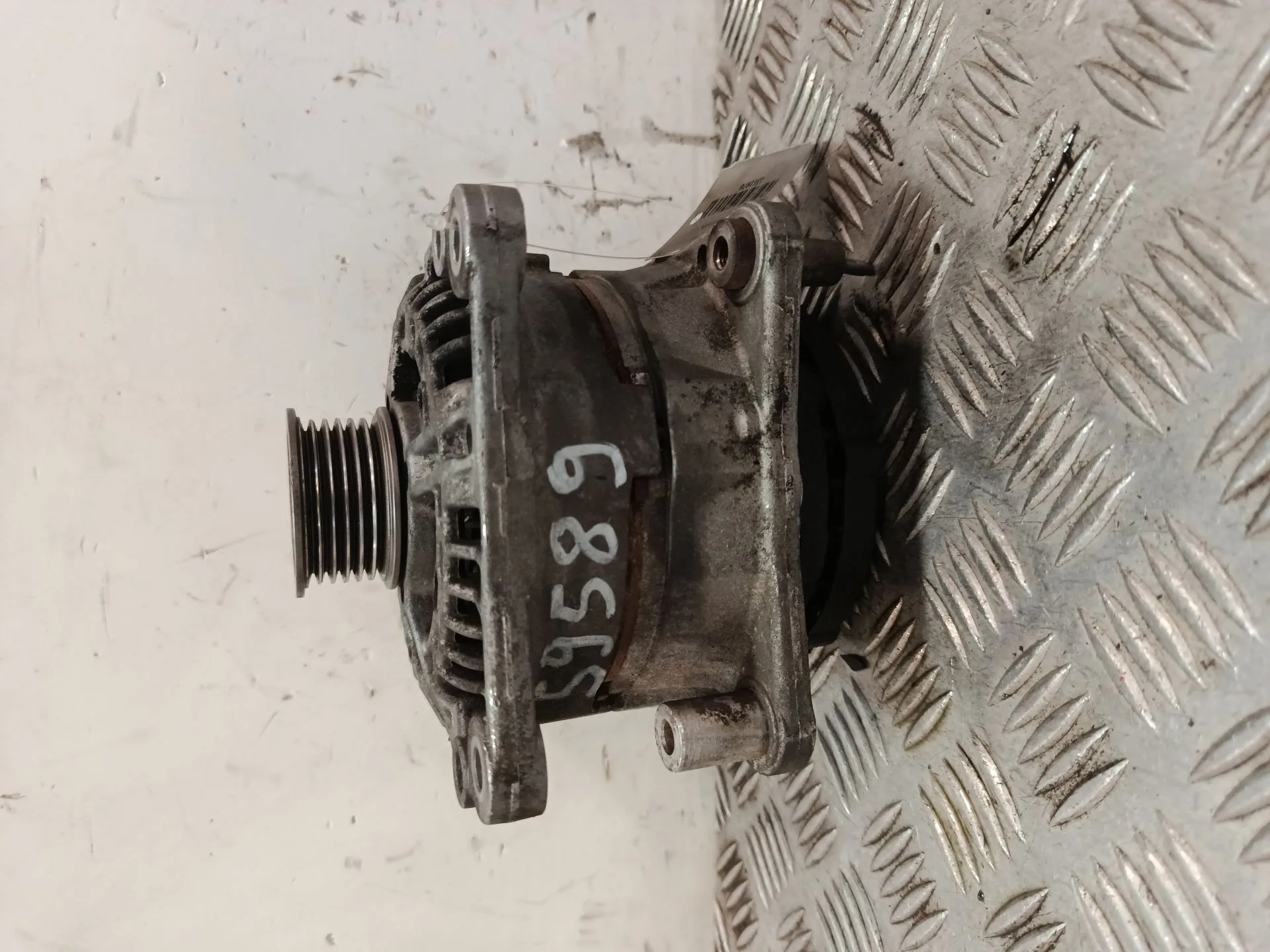 Alternador para Volkswagen Golf V (1K1)