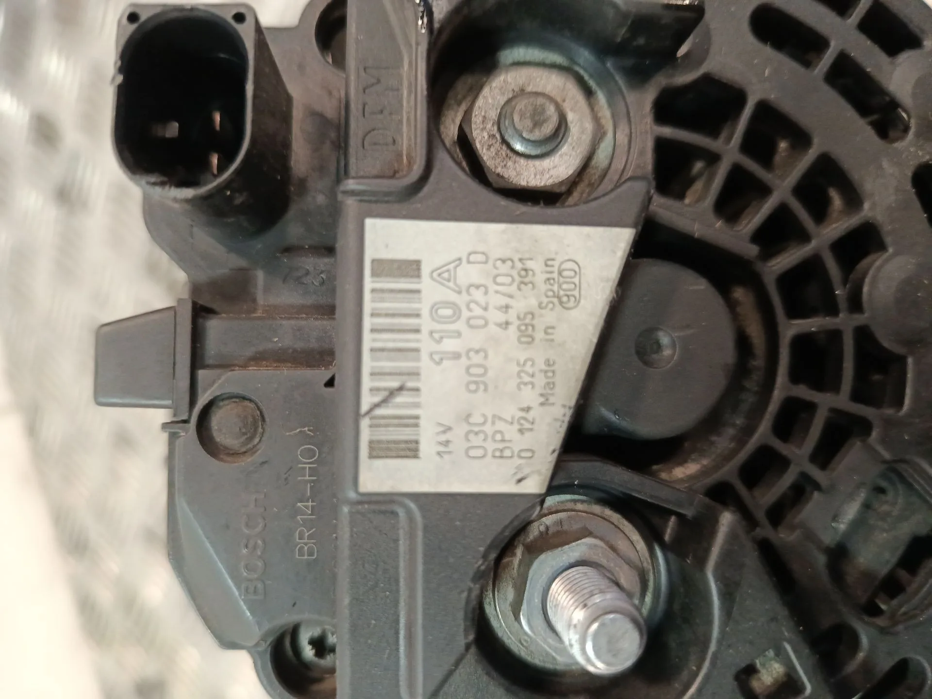 Alternador para Volkswagen Golf V (1K1)