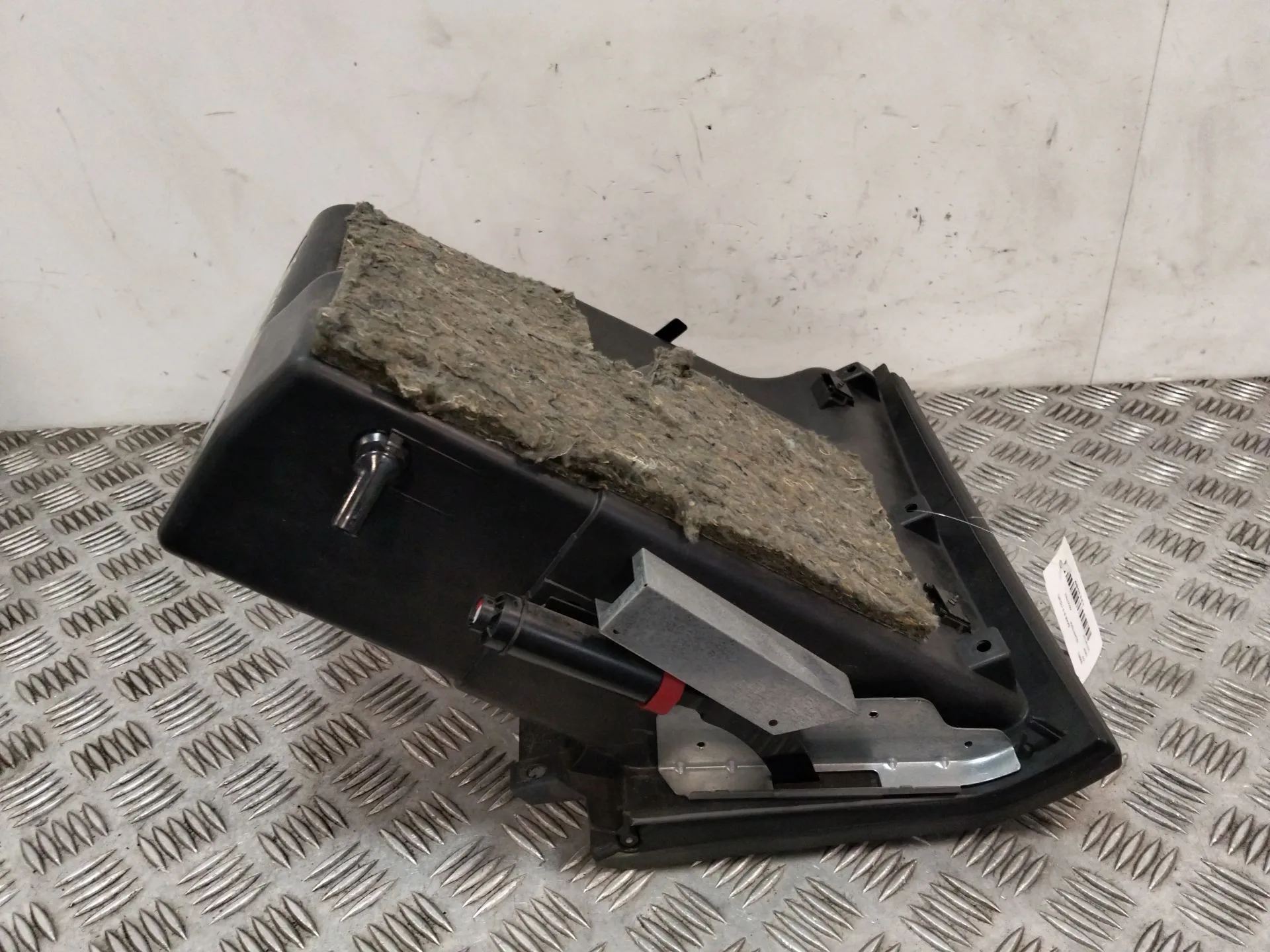 Guantera para Saab 9-5 (Ys3E)