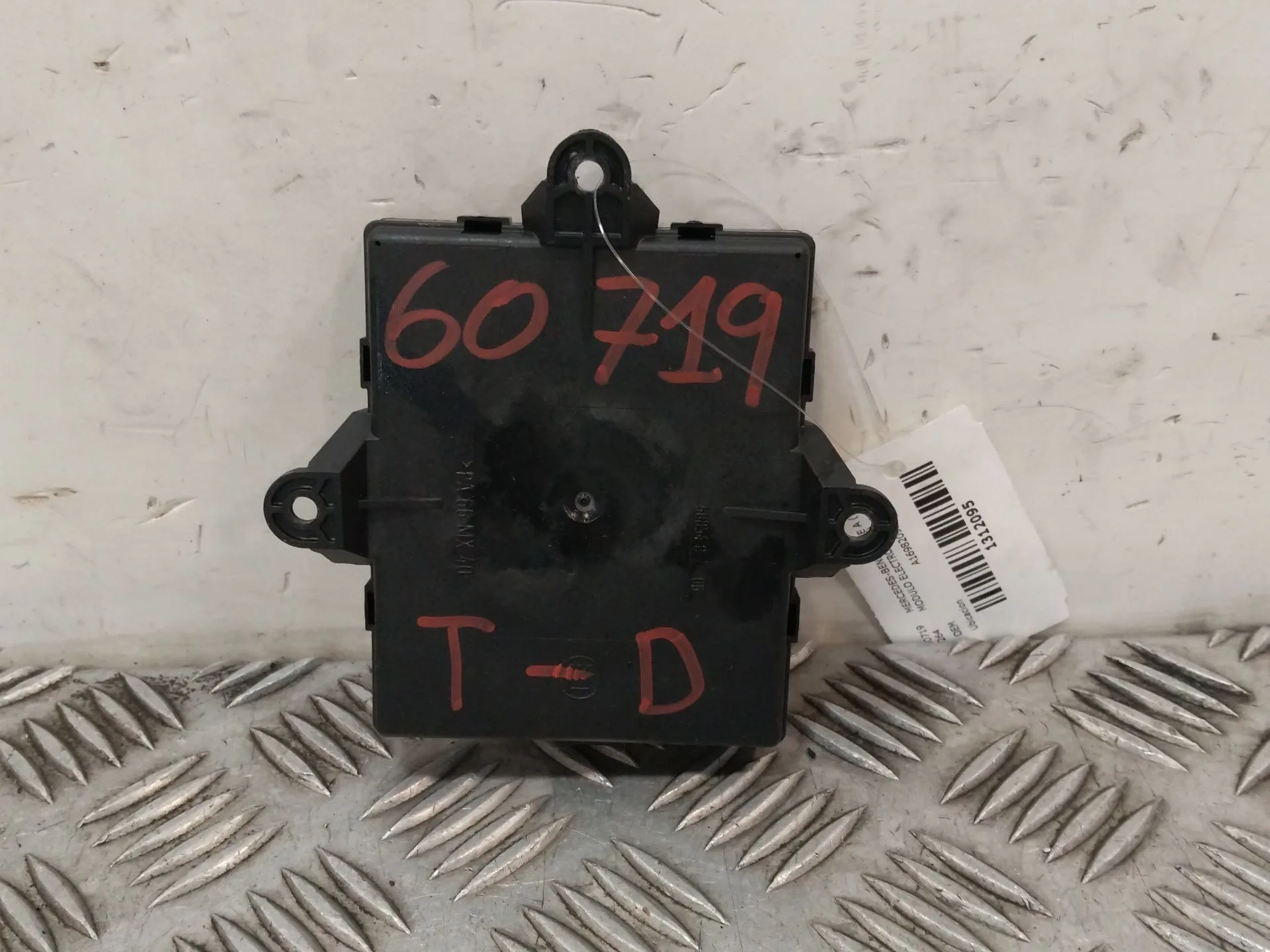 Modulo Electronico para Mercedes-Benz Clase A (W169)
