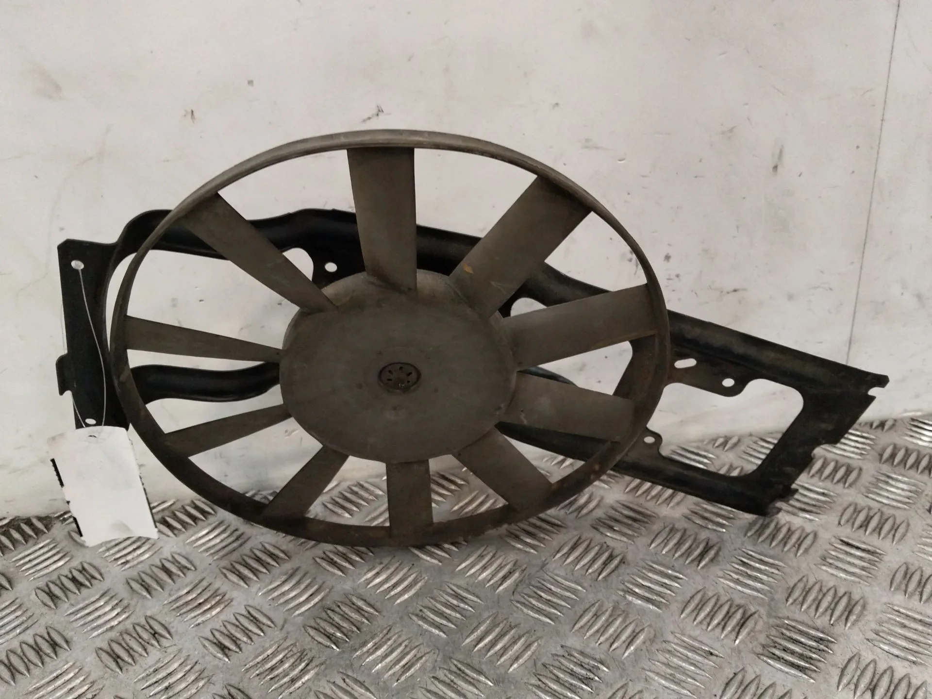 Electroventilador para Renault Express Furgoneta/Monovolumen (F40_, G40_)