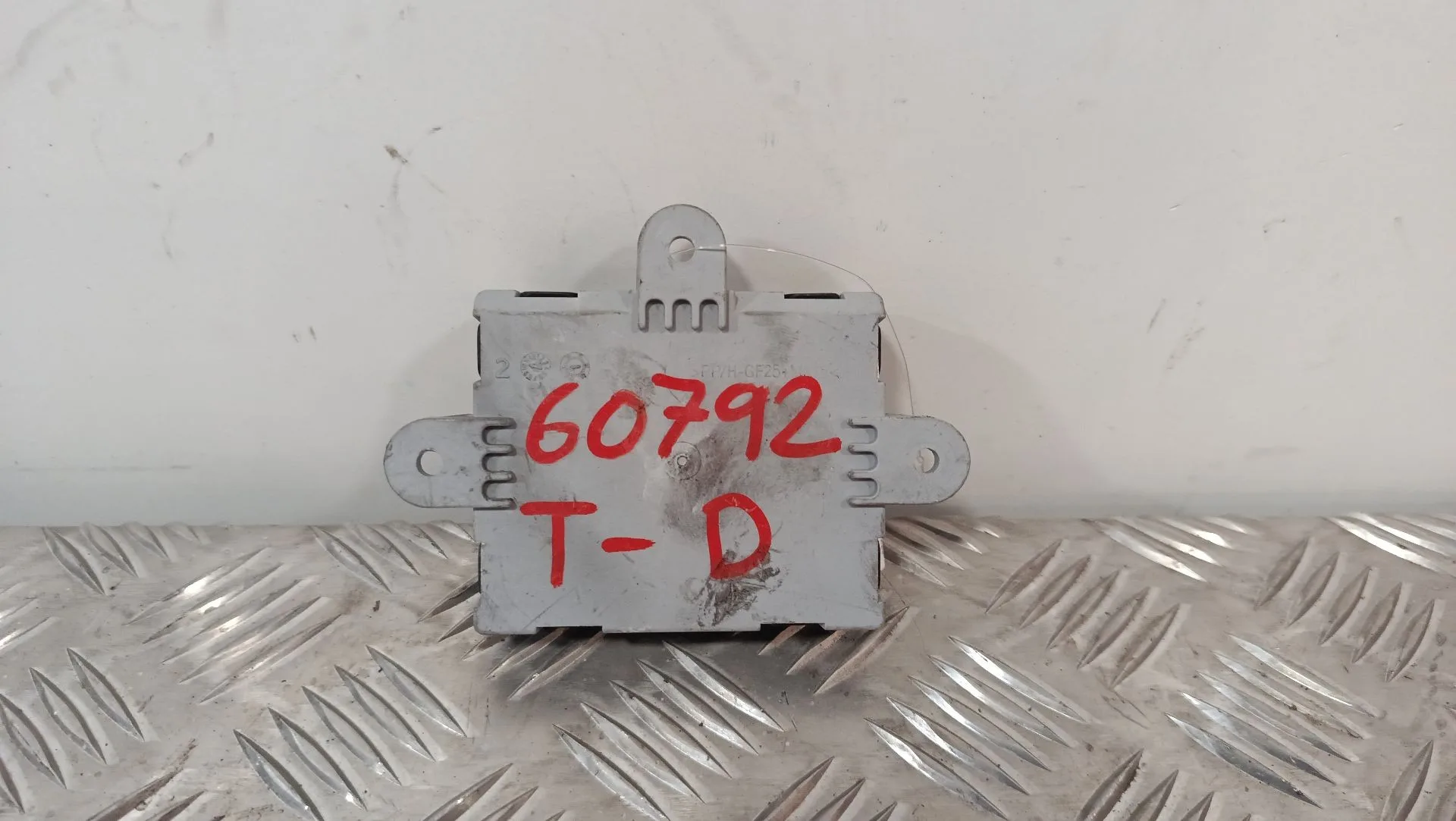 Modulo Electronico para Land Rover Discovery Sport (L550)