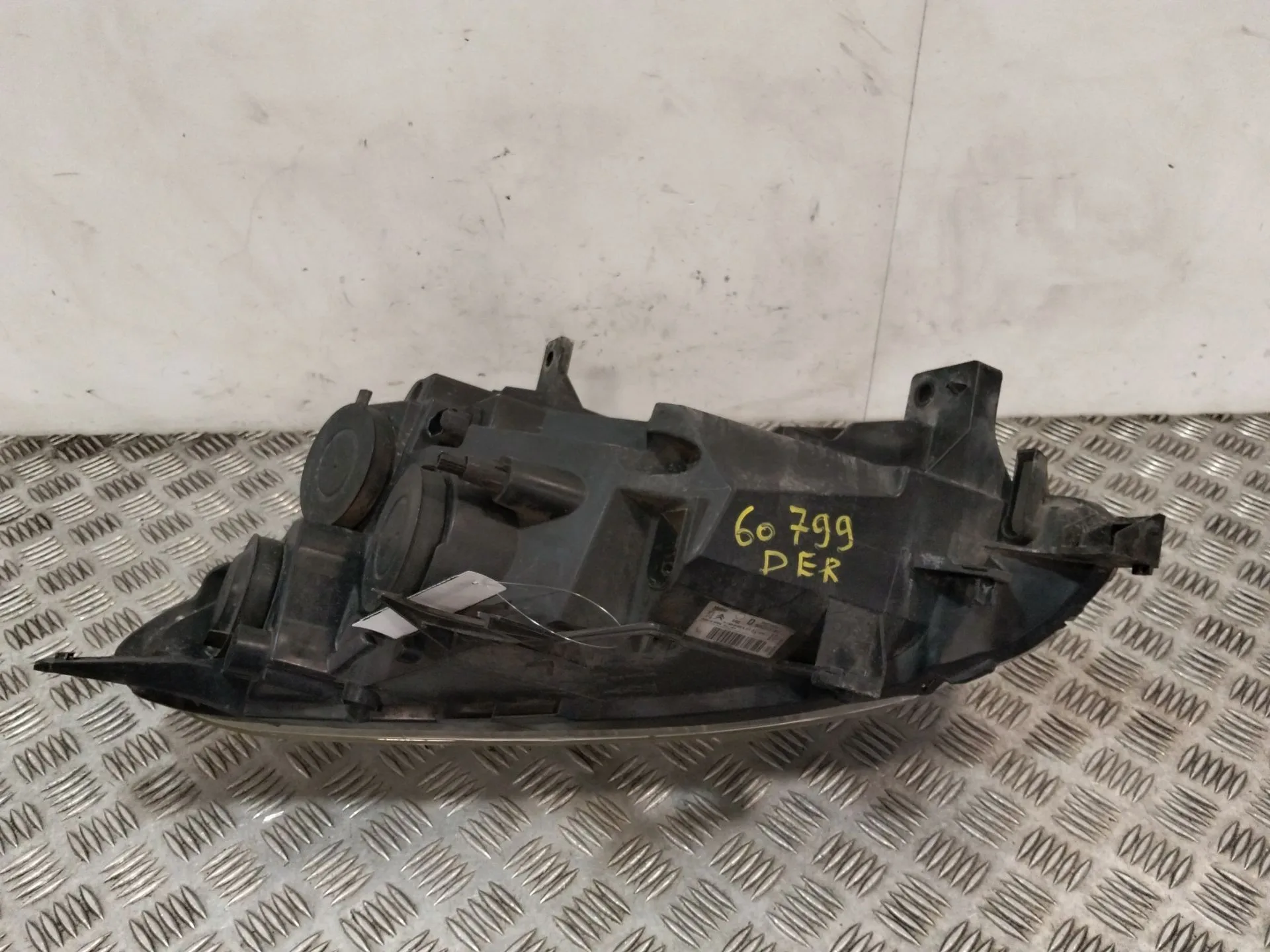 Faro Derecho para Peugeot Partner Furgoneta/Monovolumen