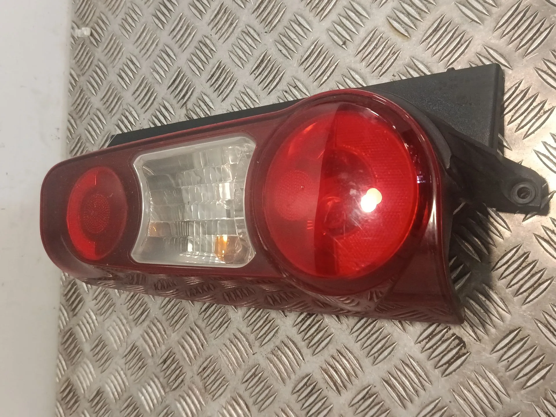 Piloto Trasero Izquierdo para Peugeot Partner Furgoneta/Monovolumen
