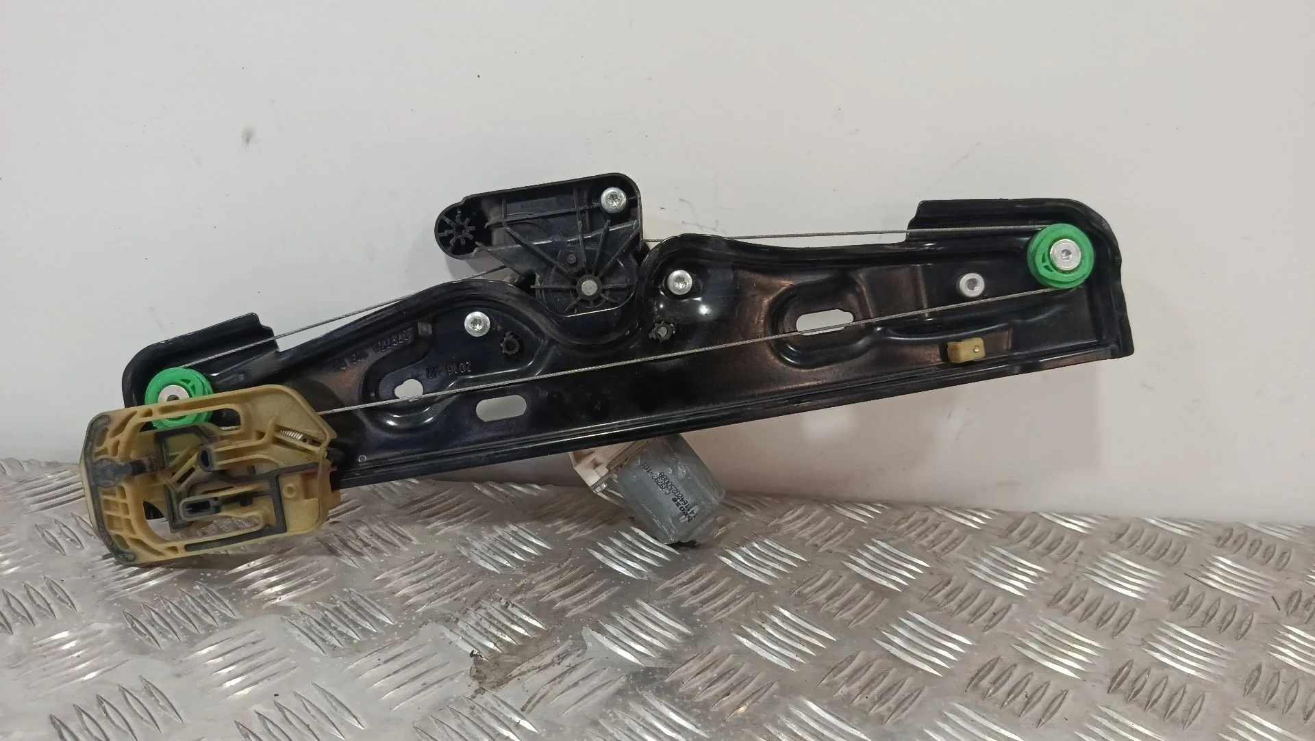 Elevalunas Trasero Derecho para Land Rover Discovery Sport (L550)