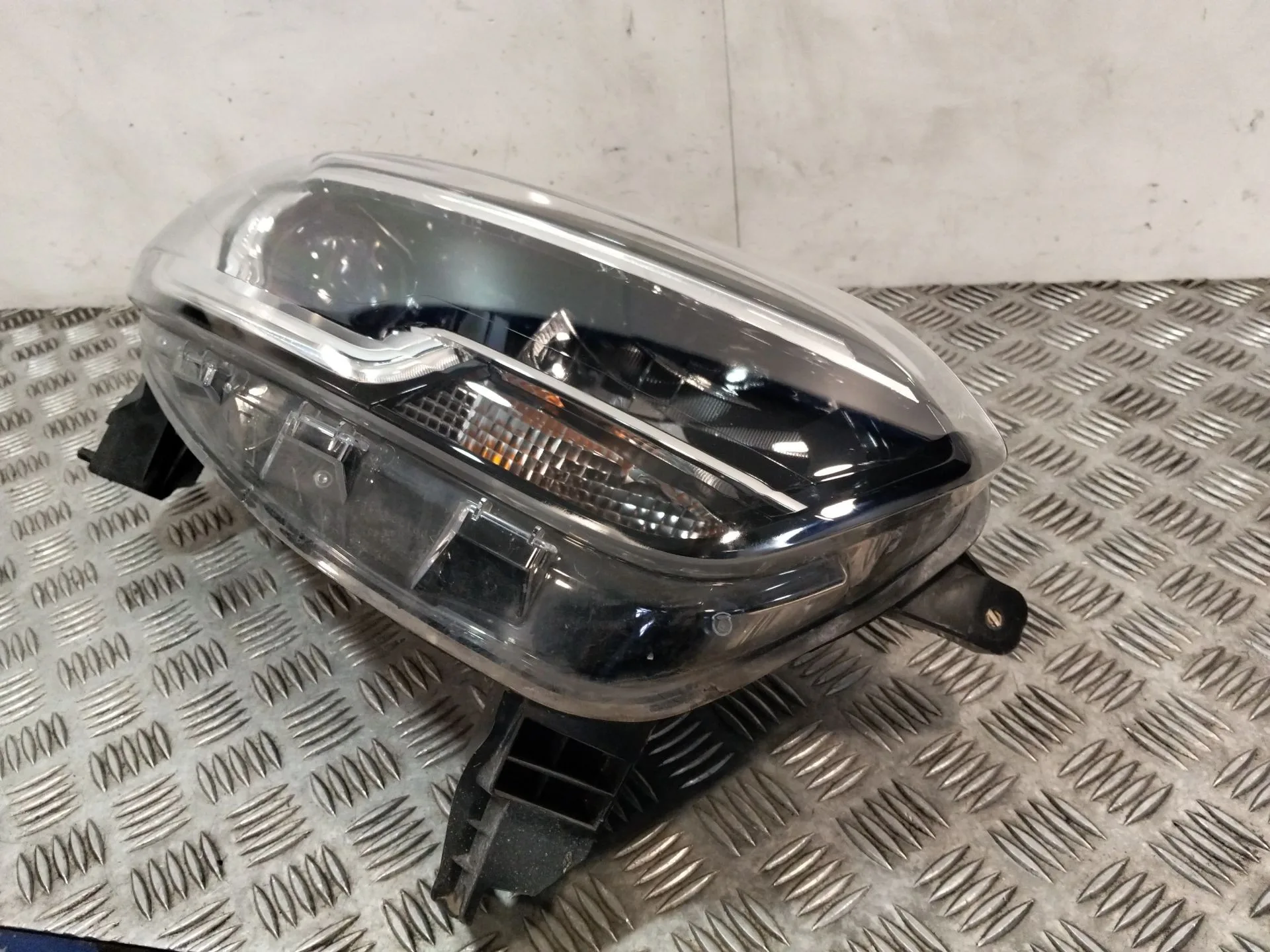 Faro Derecho para Renault Kadjar (Ha_, Hl_)